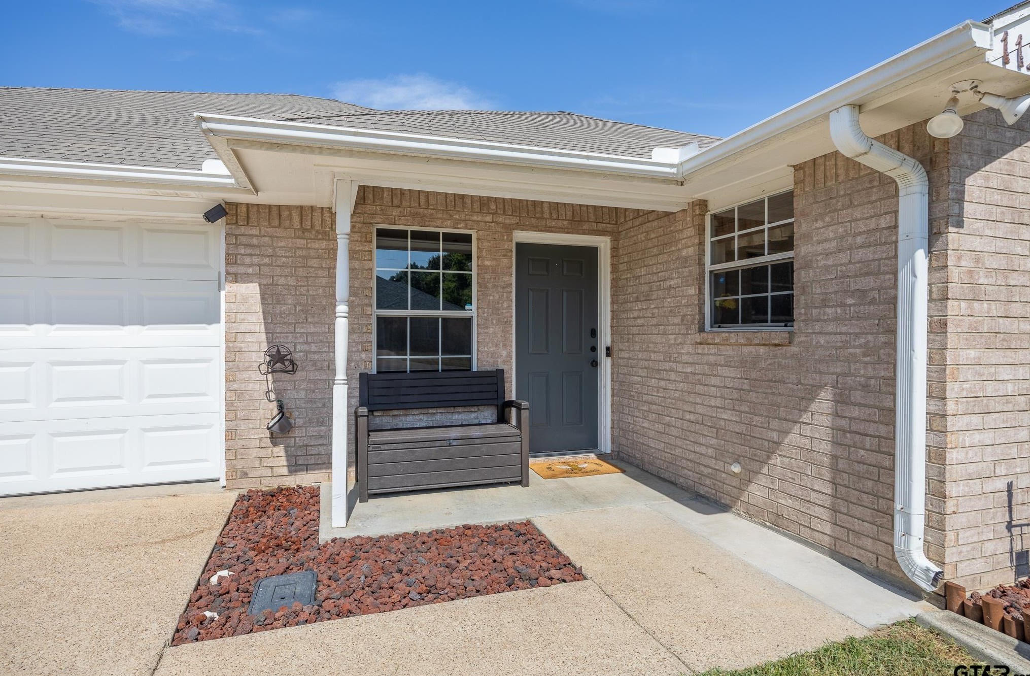 1126 Woodlands Park Dr, Hide A Way, TX 75771-7046