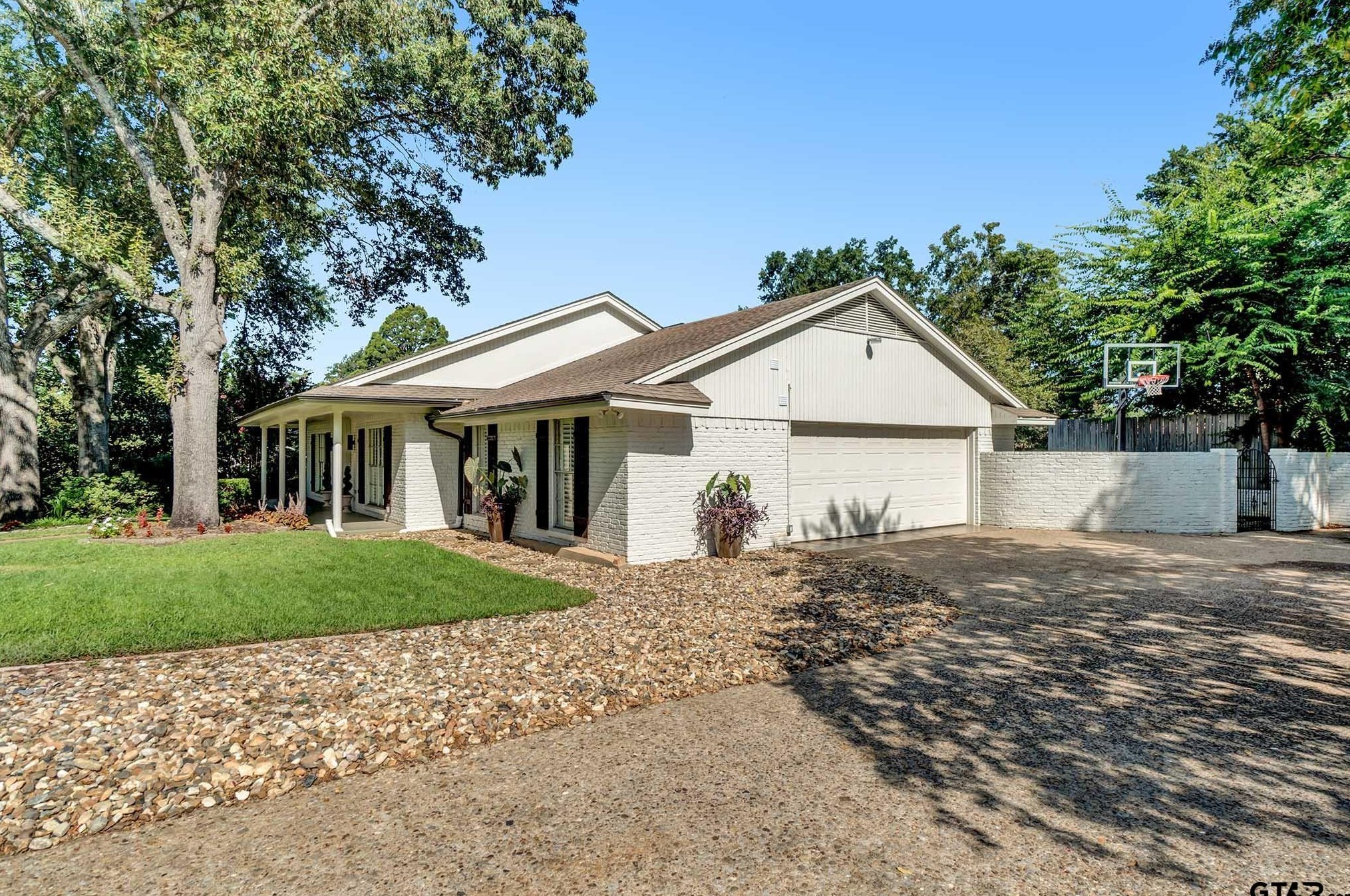 705 Spring Creek Dr, Tyler, TX 75703-3562