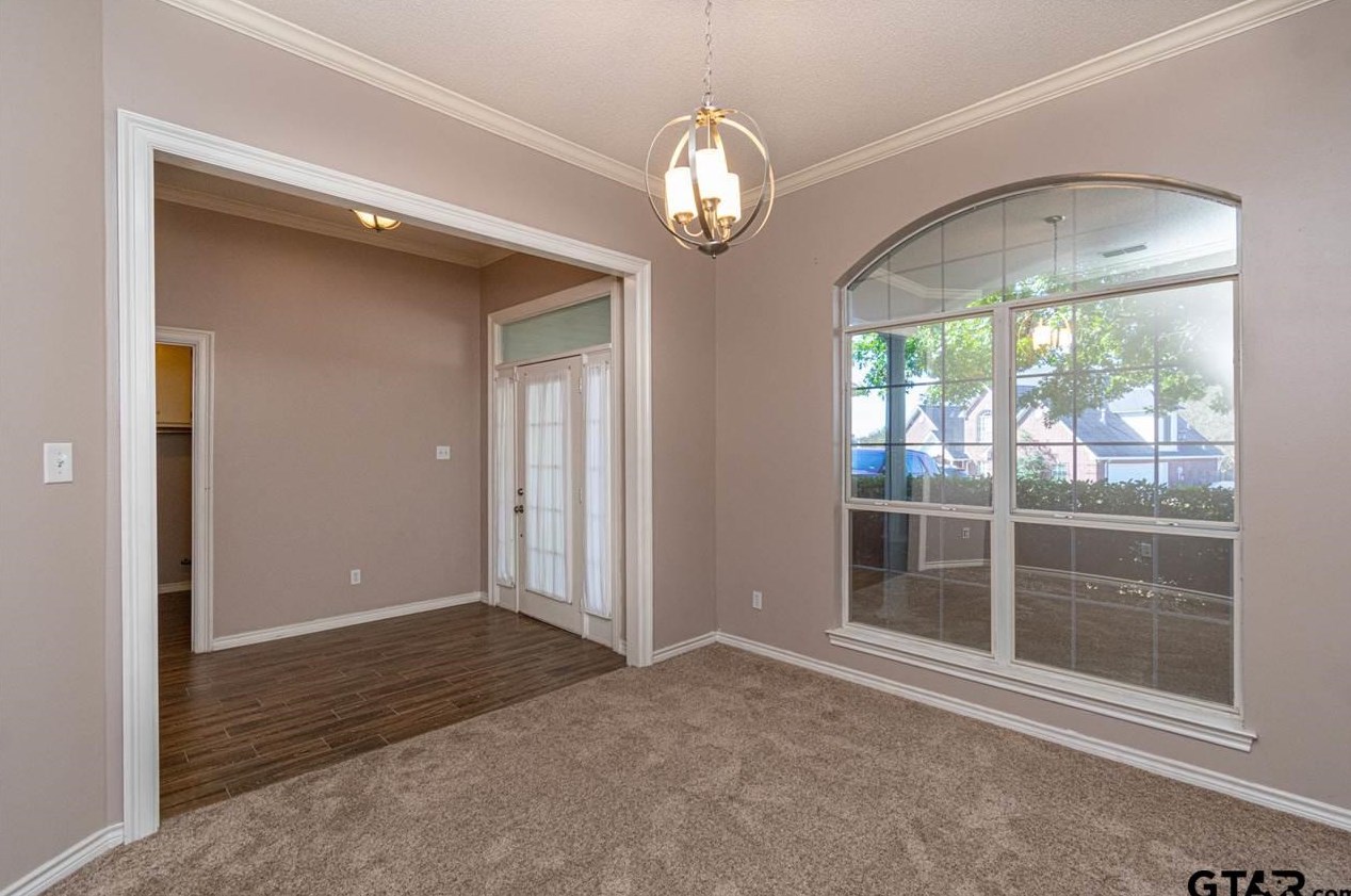 16801 Lafayette Dr, Tyler, TX 75703