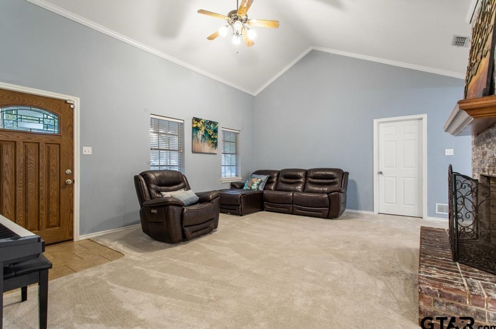 3924 Wakefield Dr, Tyler, TX 75701-6741