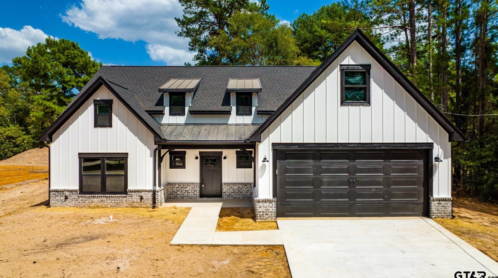 3302 Carrie Ln, Longview, TX 75602-0043