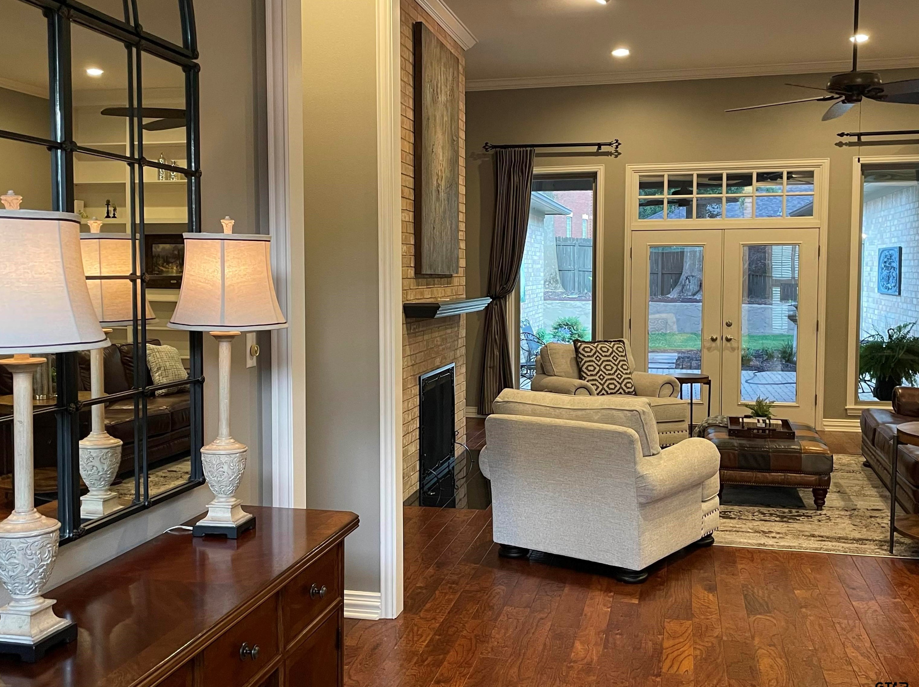 5905 Churchill Dr, Tyler, TX 75703