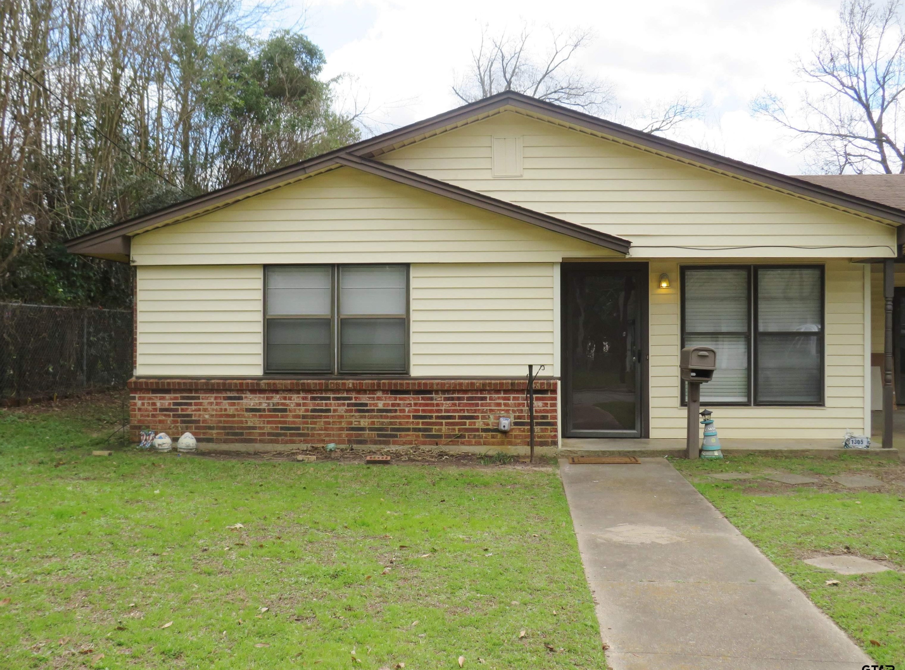 1305 Cardwell Ln, Tyler, TX 75701