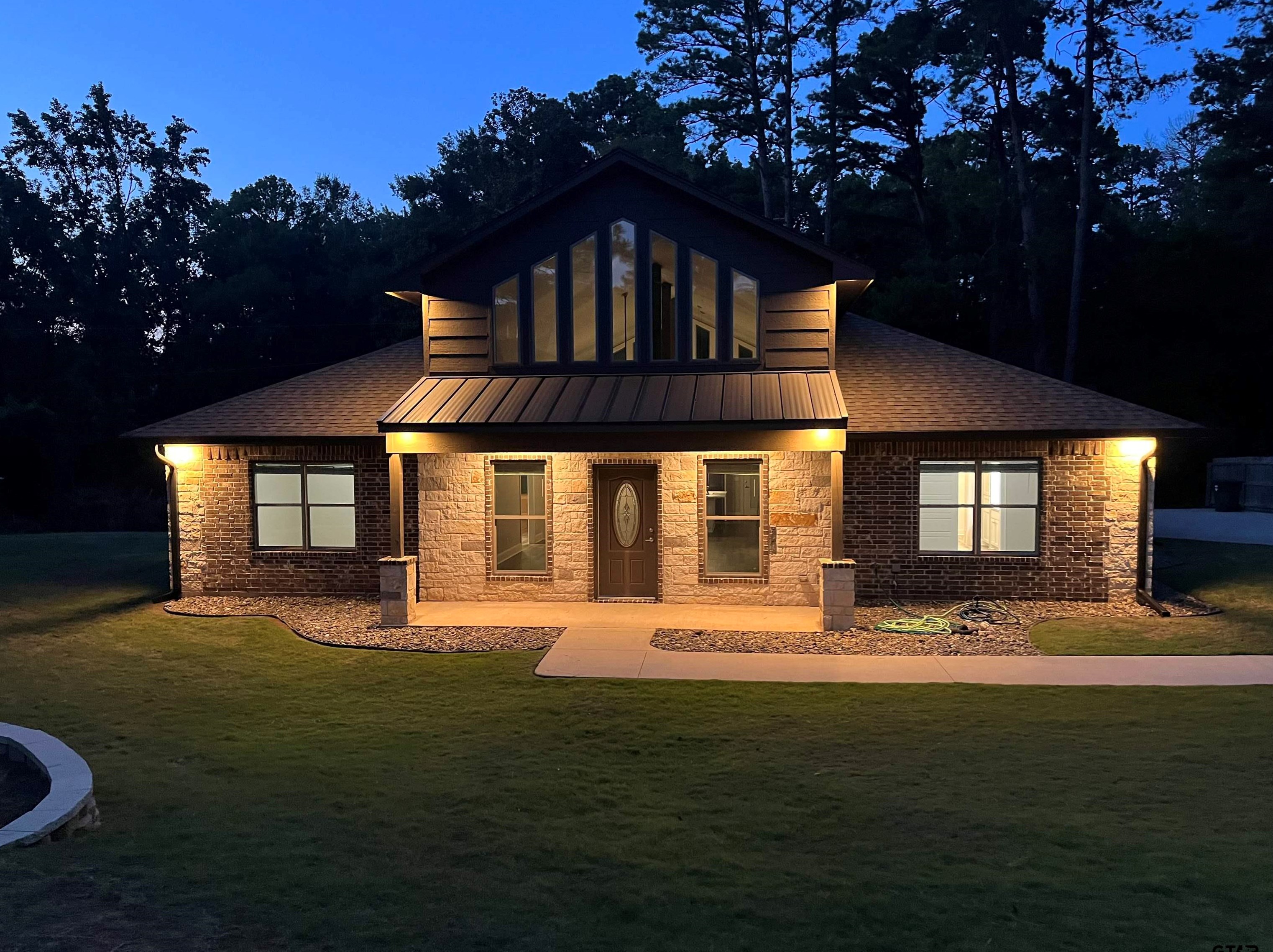 1534 Cimmarron Trl, Tyler TX  75703-7607 exterior