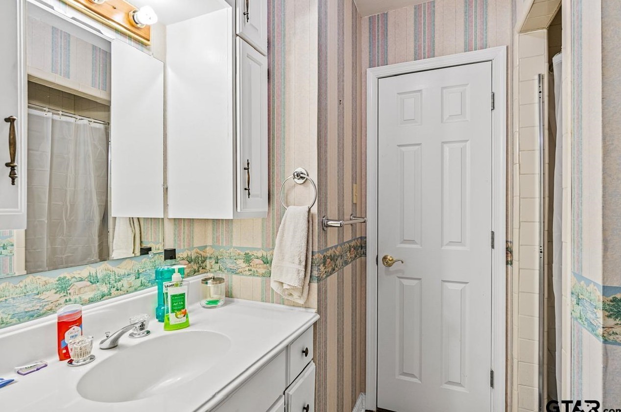 1105 Vz County Road 1116, Fruitvale TX  75127-3465 exterior