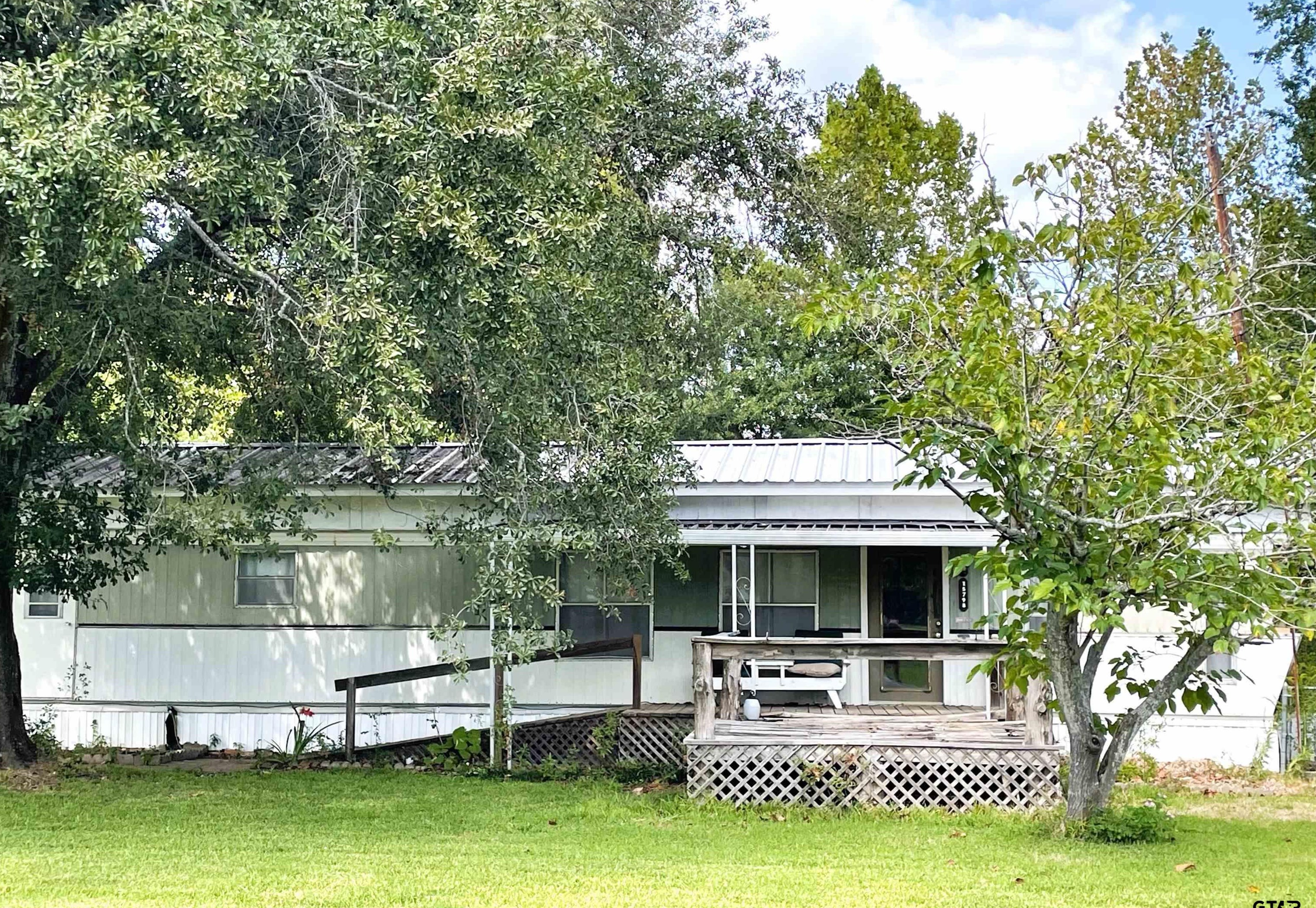 15798 Neches Pkwy, Tyler, TX 75704-7022