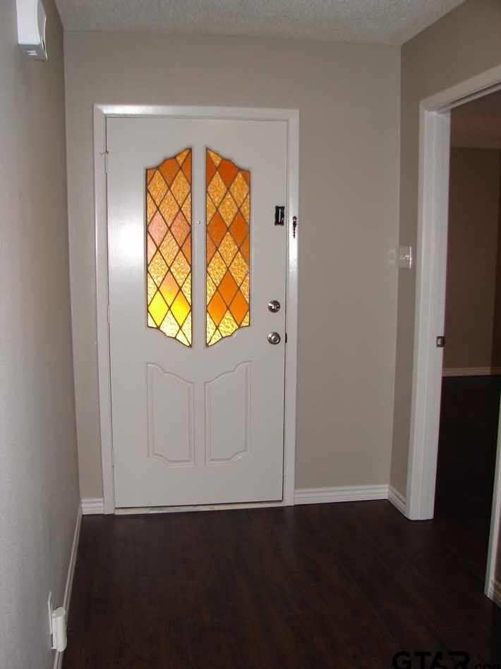 419 Top Hill Dr, Tyler TX  75703-3678 exterior