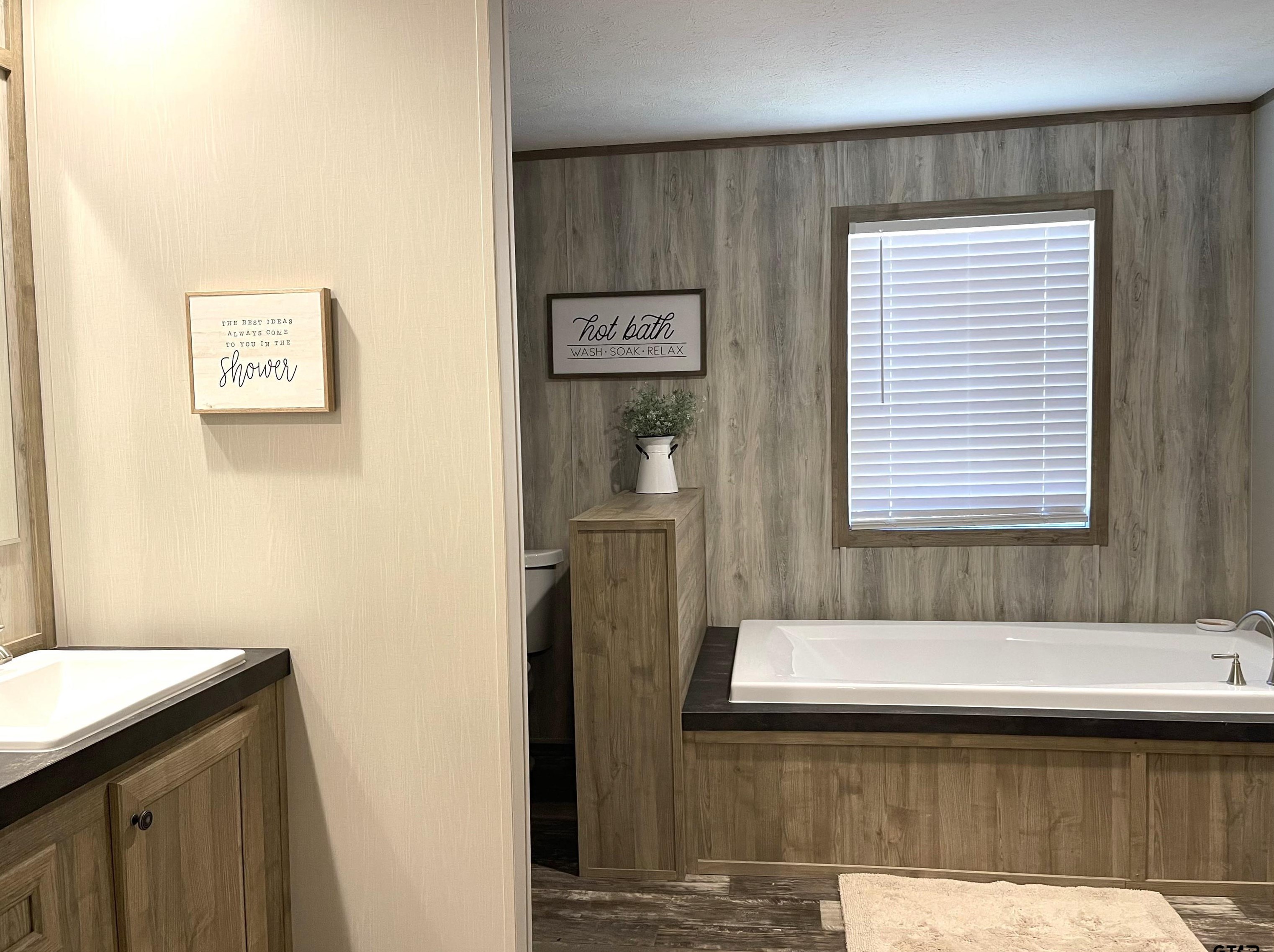 2370 Blocker Rd, Marshall TX 75672-3720 exterior