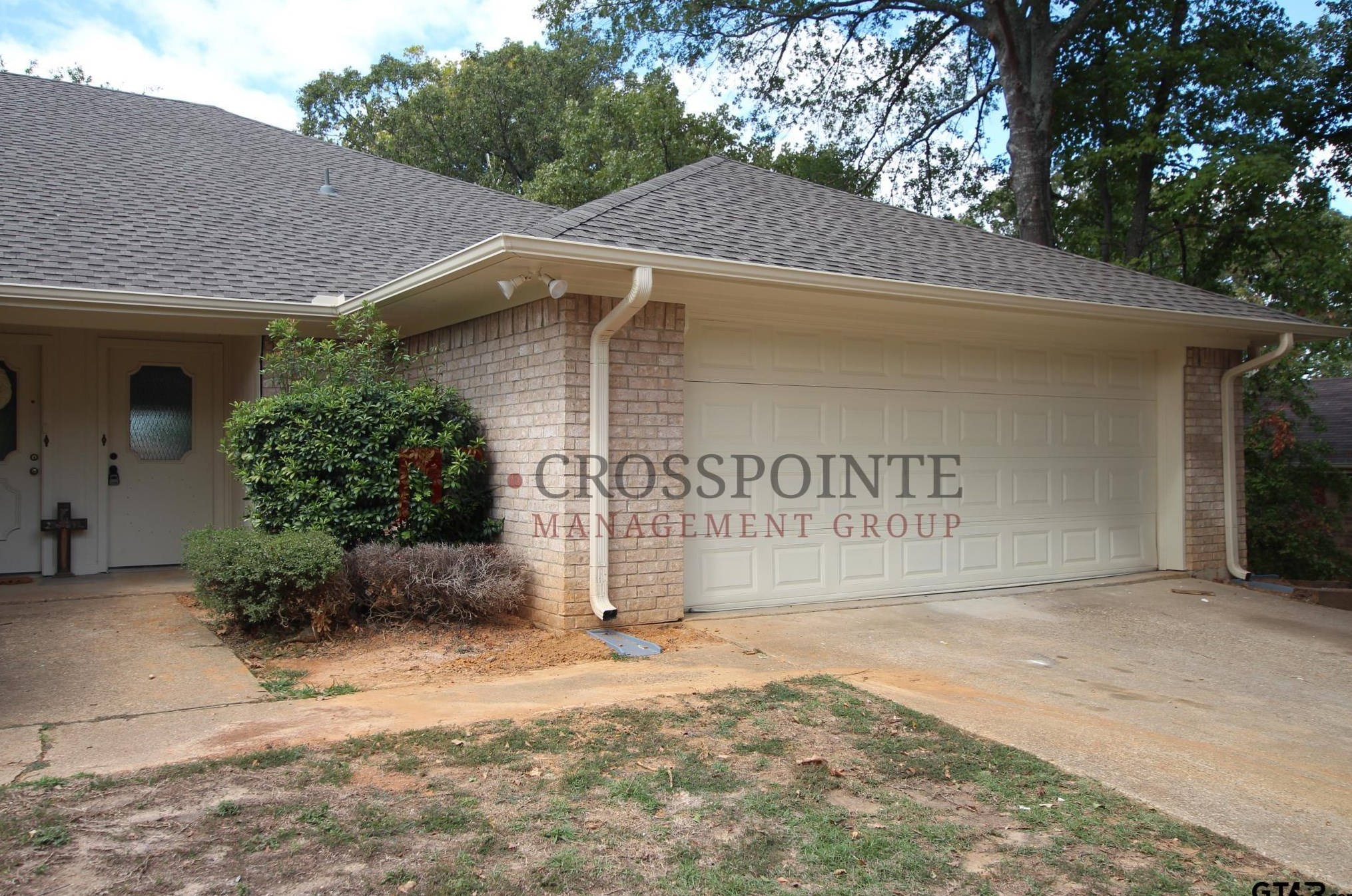 4309 & 4313 Aberdeen Dr, Tyler, TX 75703