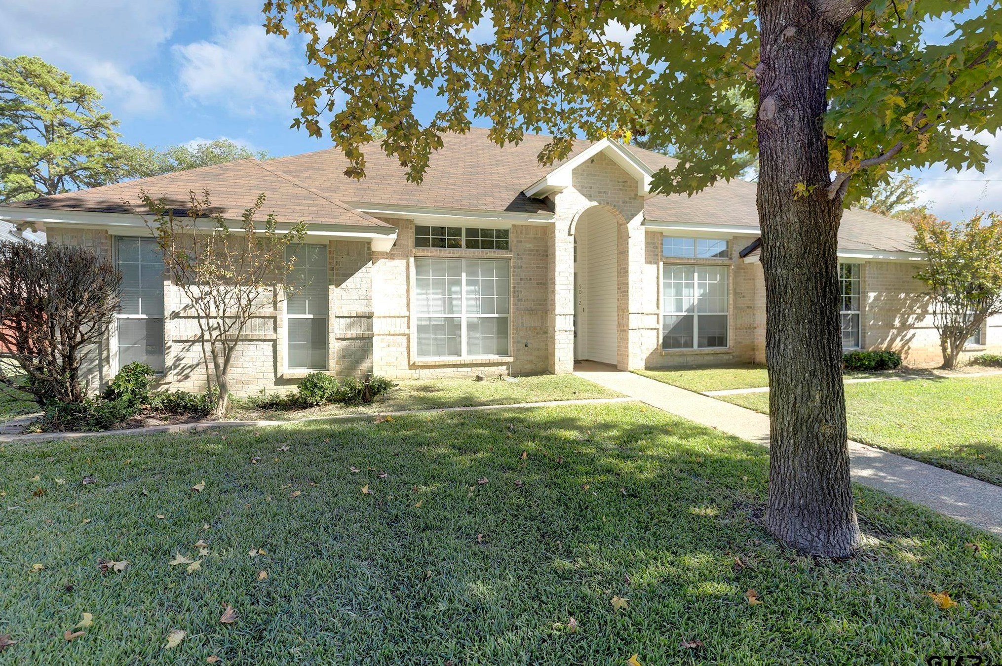 5012 Timber Creek Cir, Tyler, TX 75703-5342