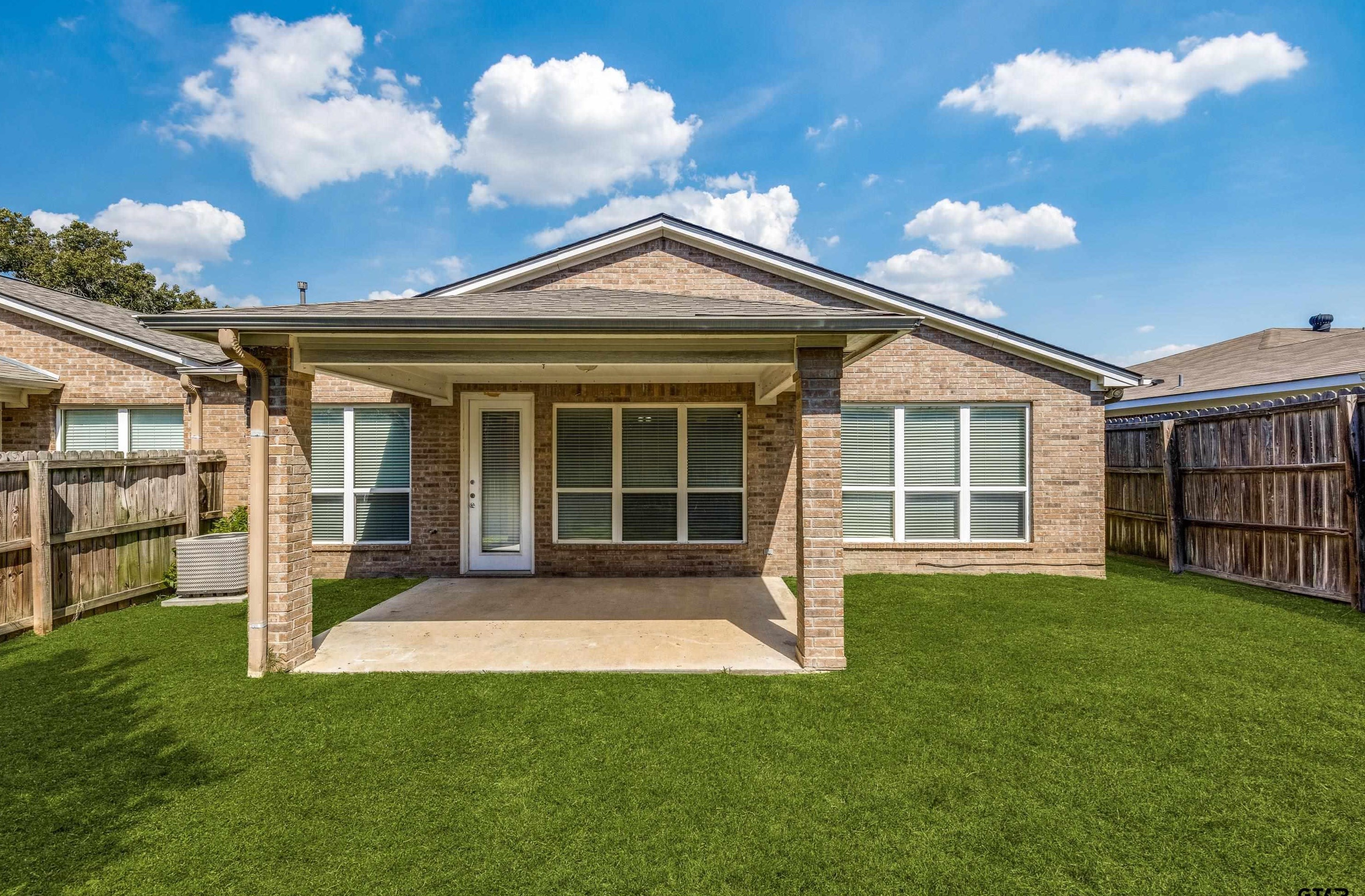 12579 Kara Lynn Pl, Tyler, TX 75704