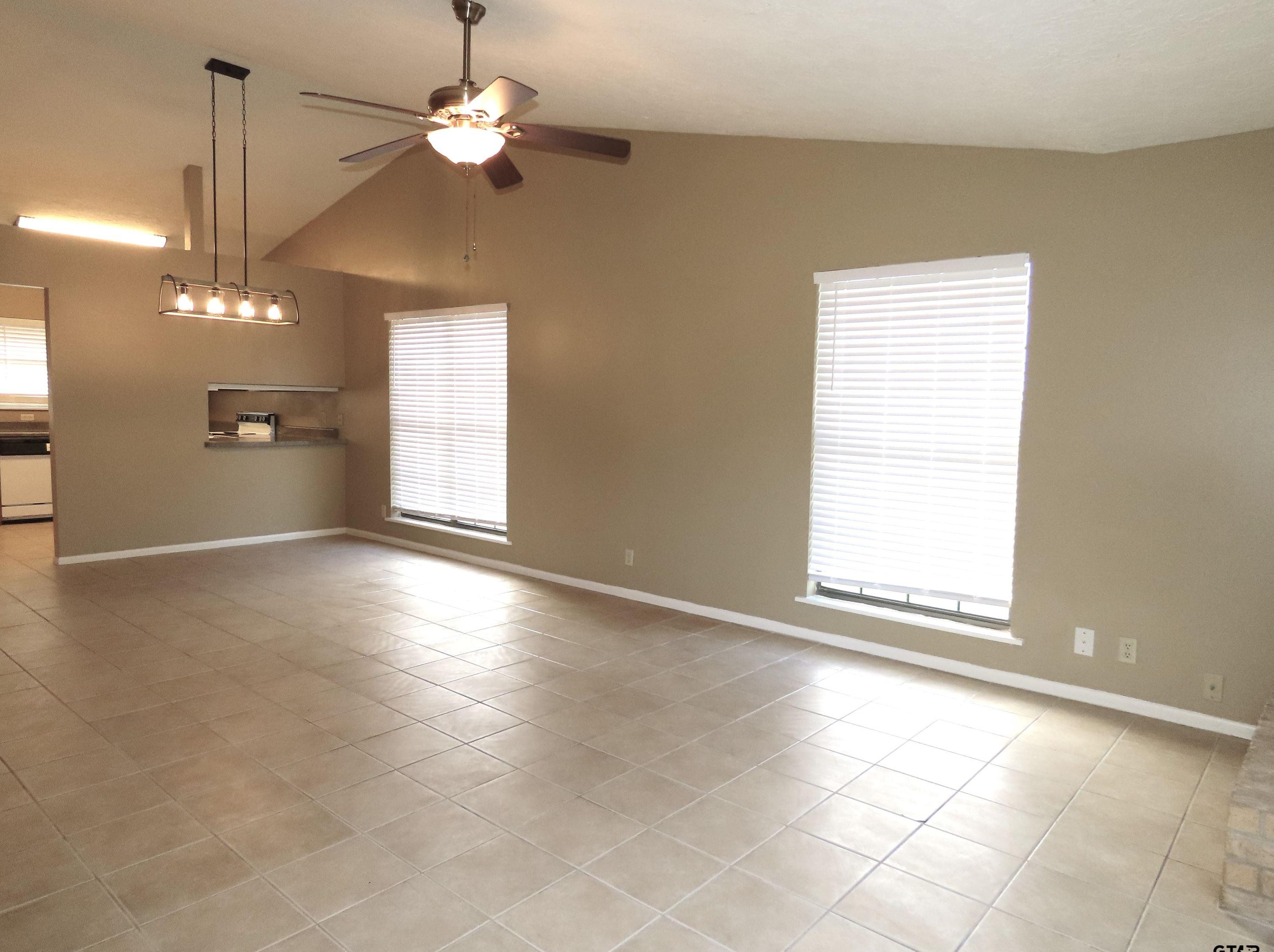 3429 Lexington Dr, Tyler, TX 75701