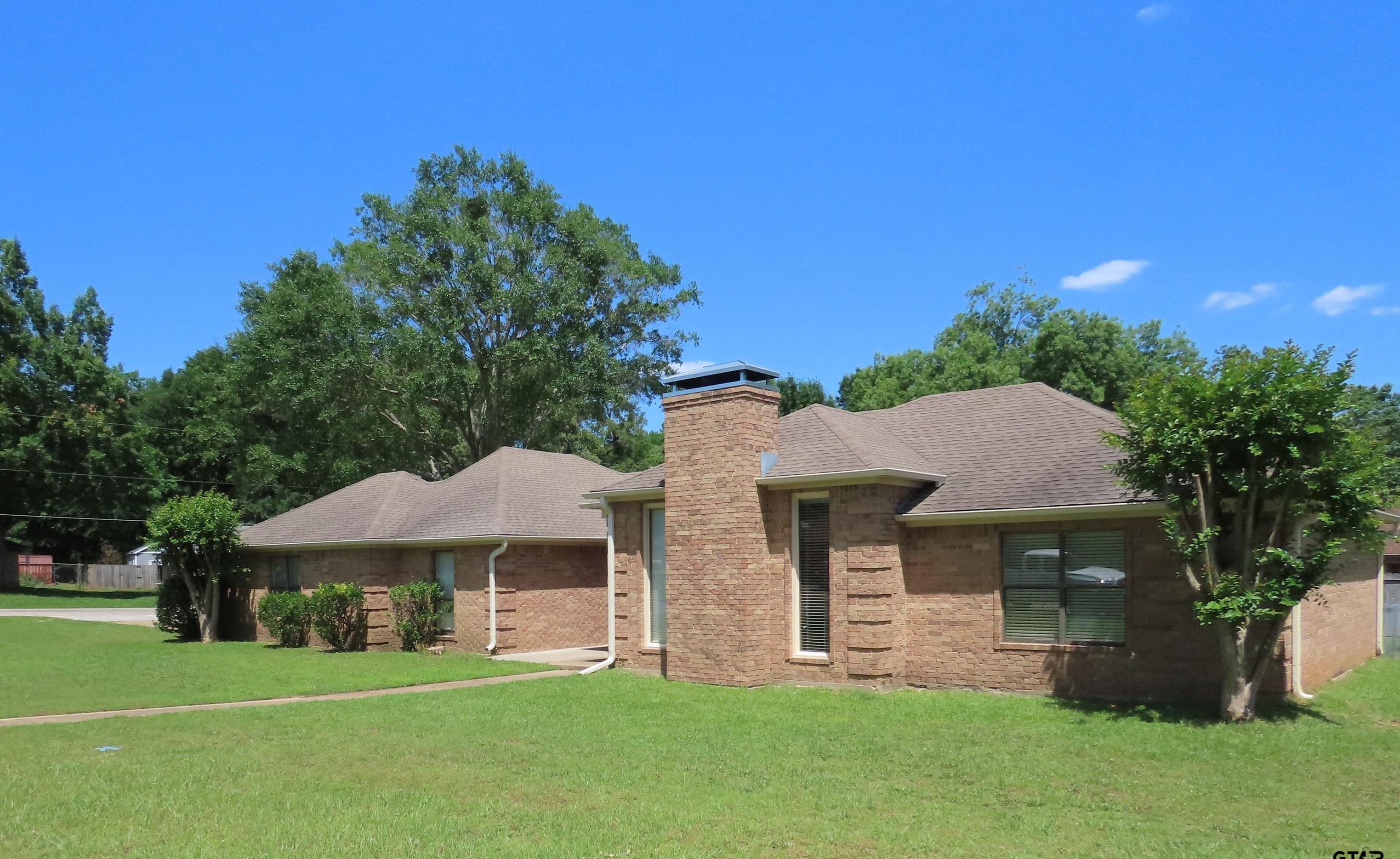 416 Shande Dr, Whitehouse, TX 75791