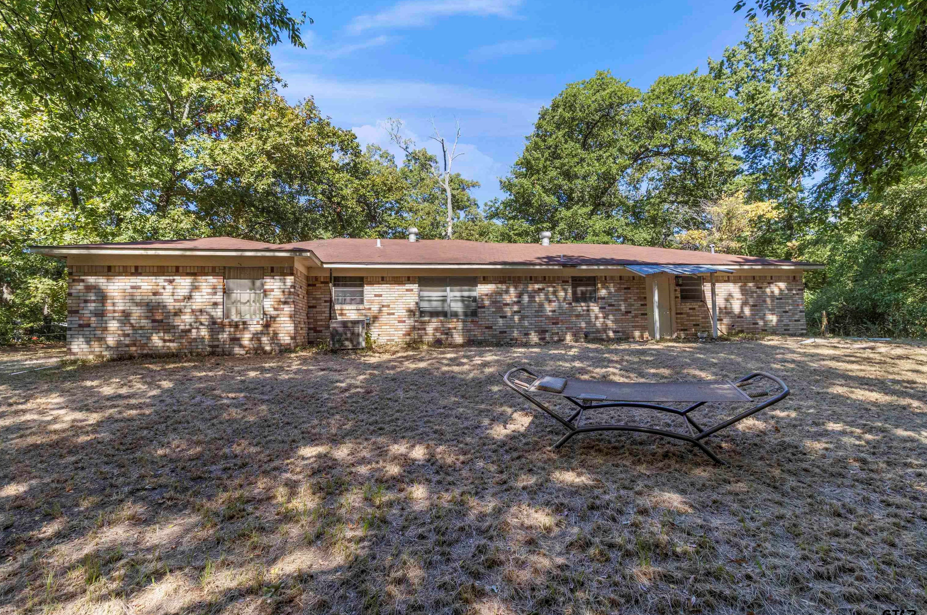 1825 Dee Dee St, Longview TX  75602-7181 exterior