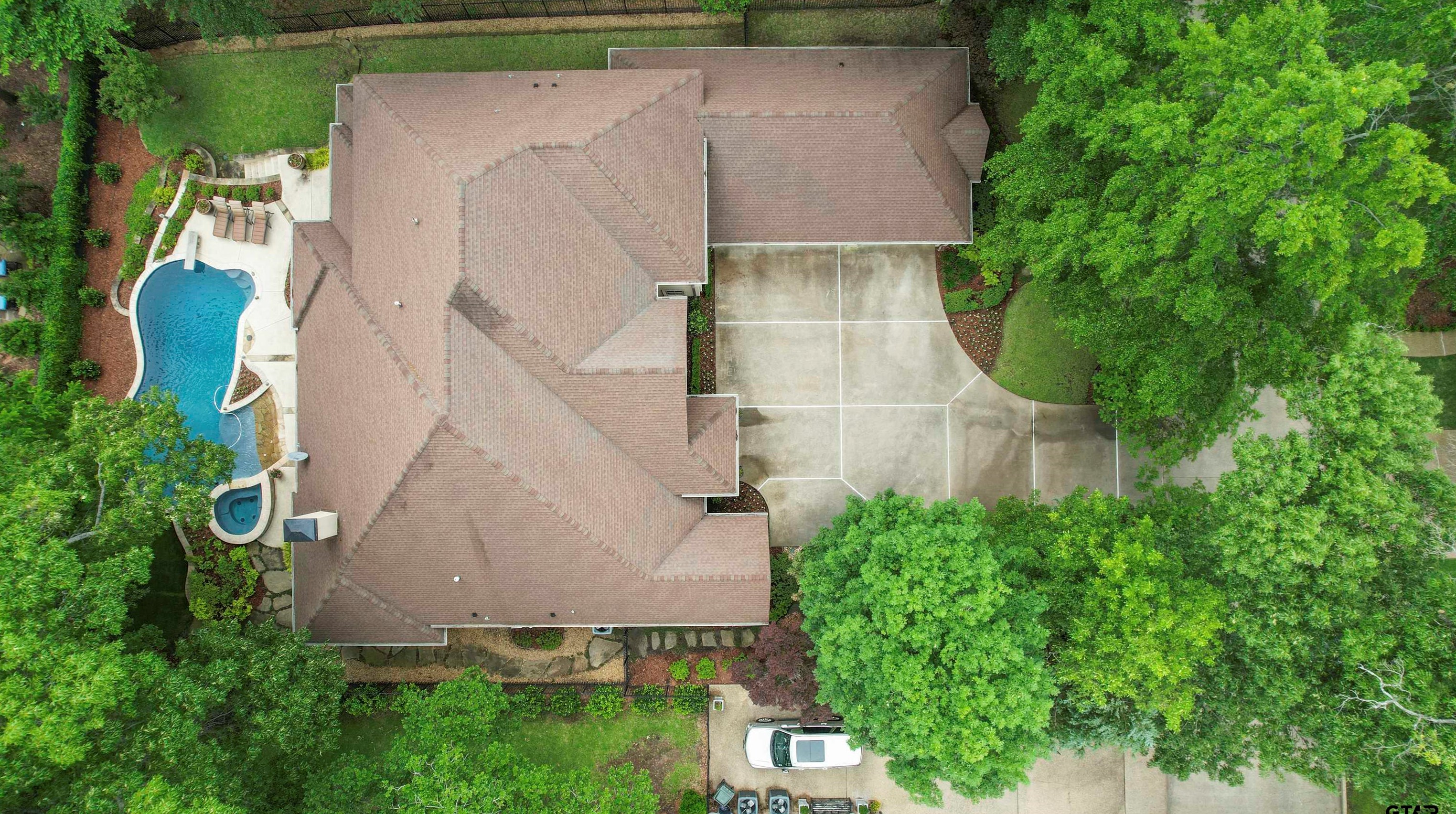 7126 Turnberry Ct, Tyler TX  75703-0903 exterior