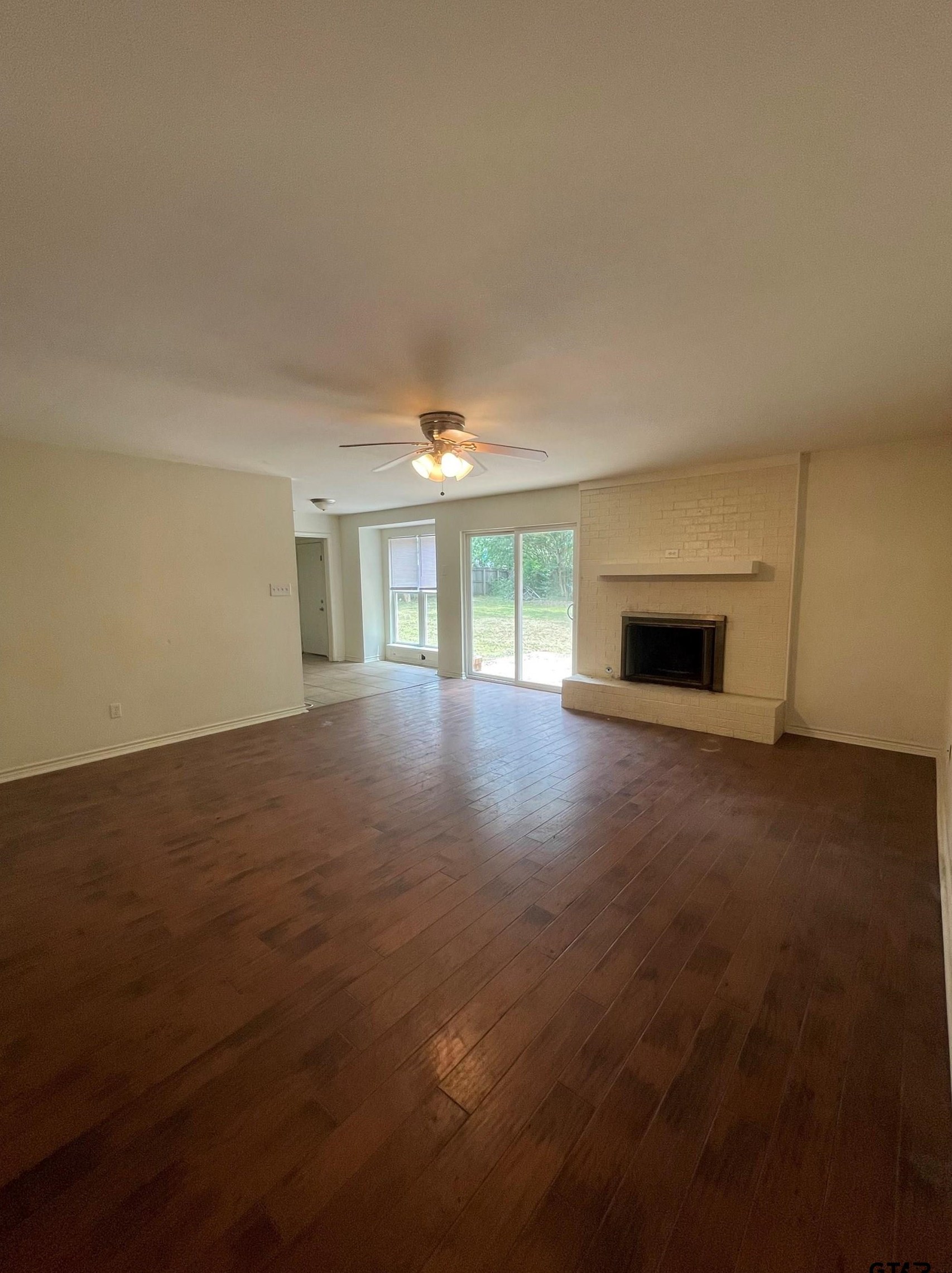 3417 Timberlane Dr, Tyler TX  75701-6139 exterior