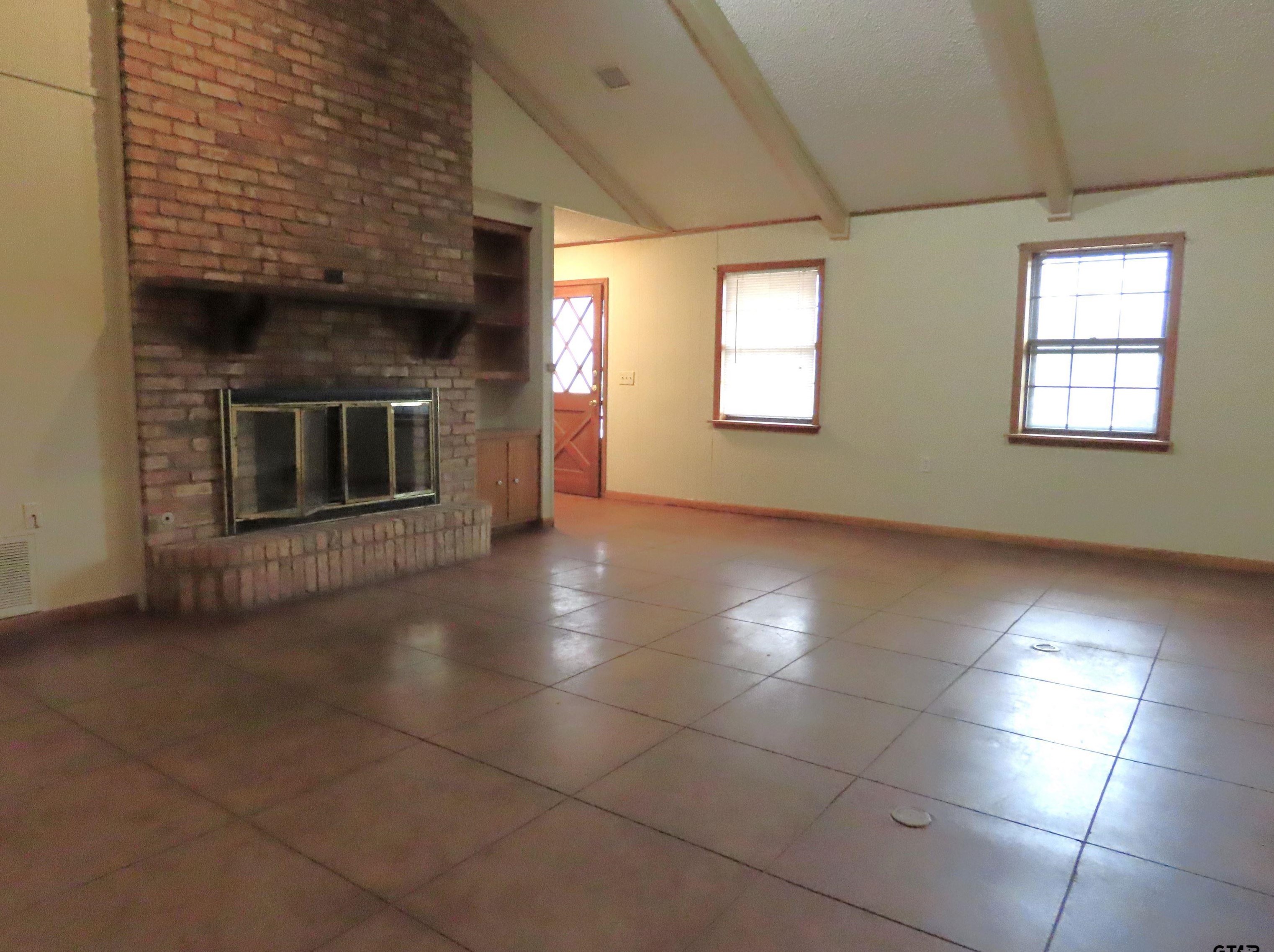 311 Senter Ave, Whitehouse, TX 75791