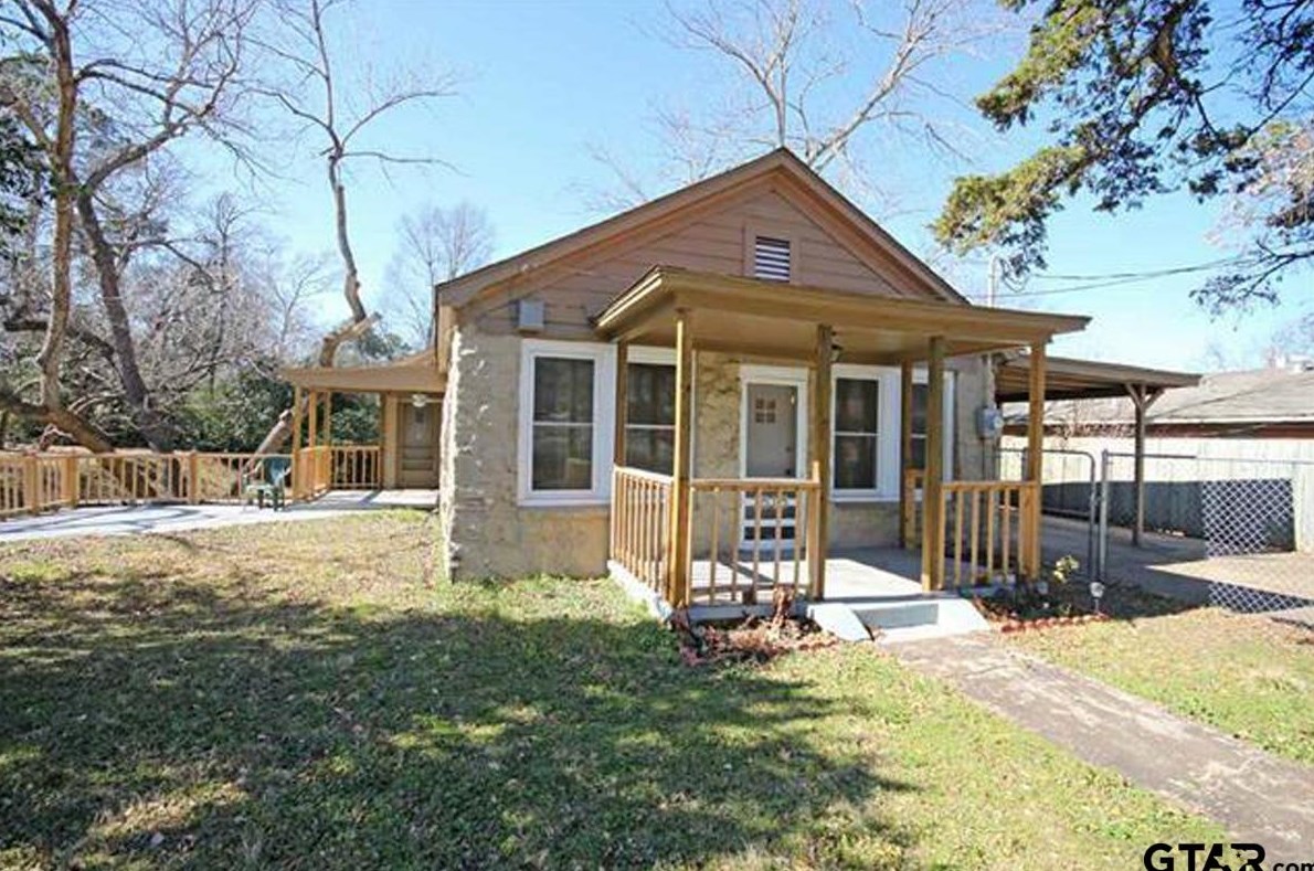 1615 Magnolia Dr, Tyler, TX 75701