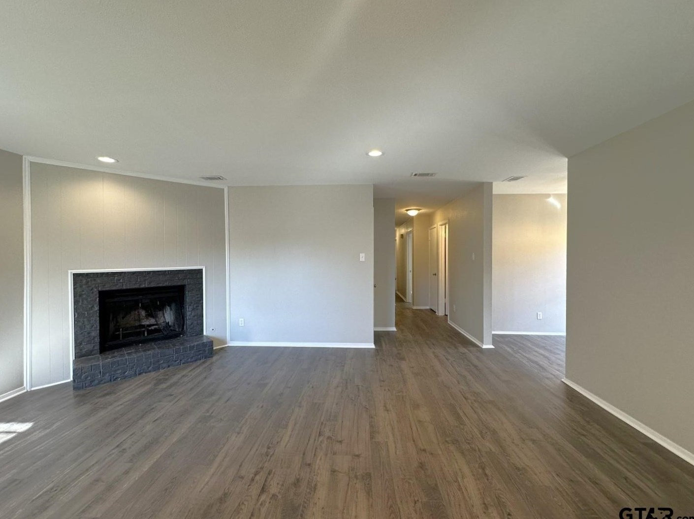 4512 Edinburgh, Tyler, TX 75703