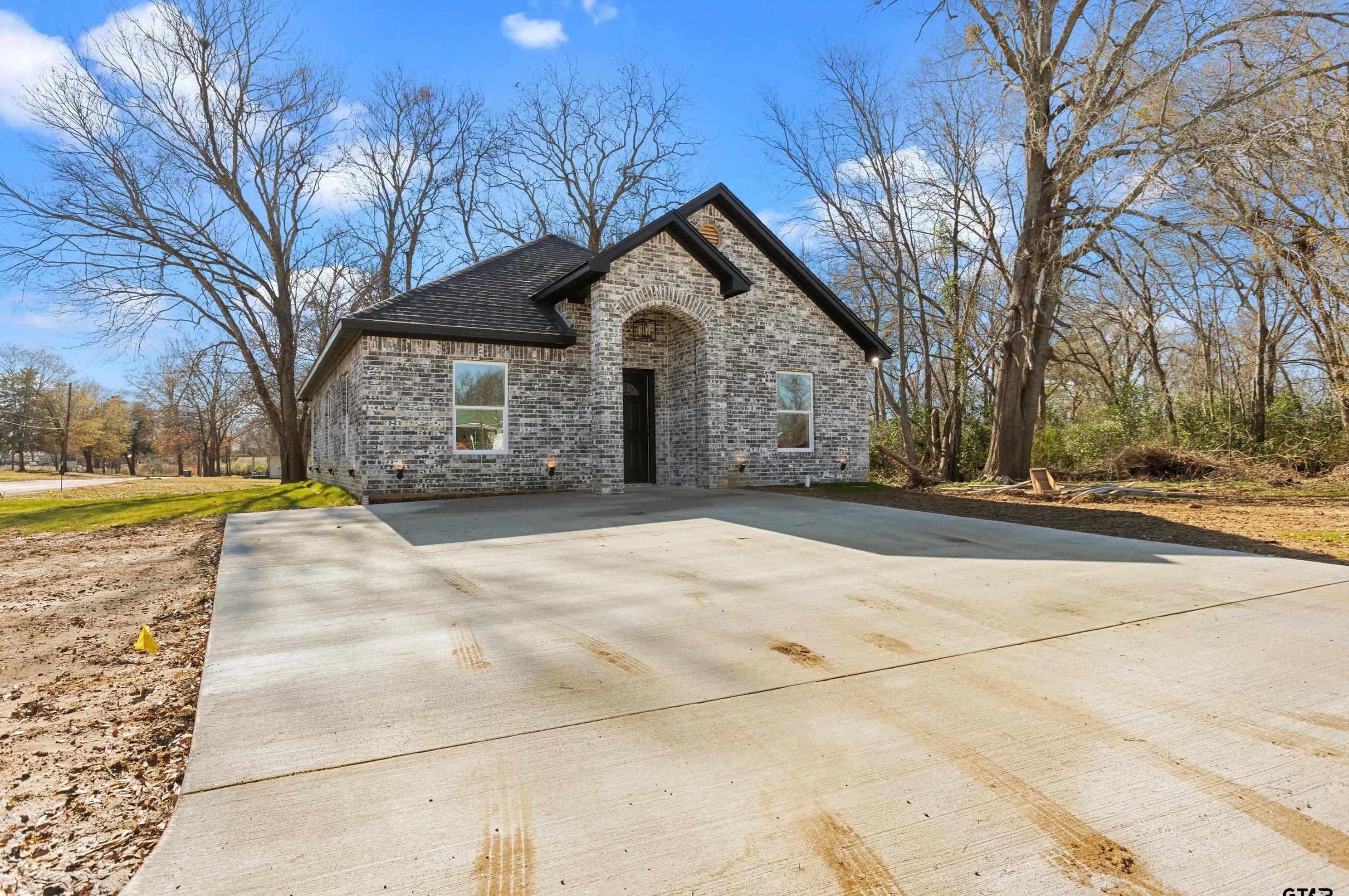 308 S Roden, Gladewater, TX 75647