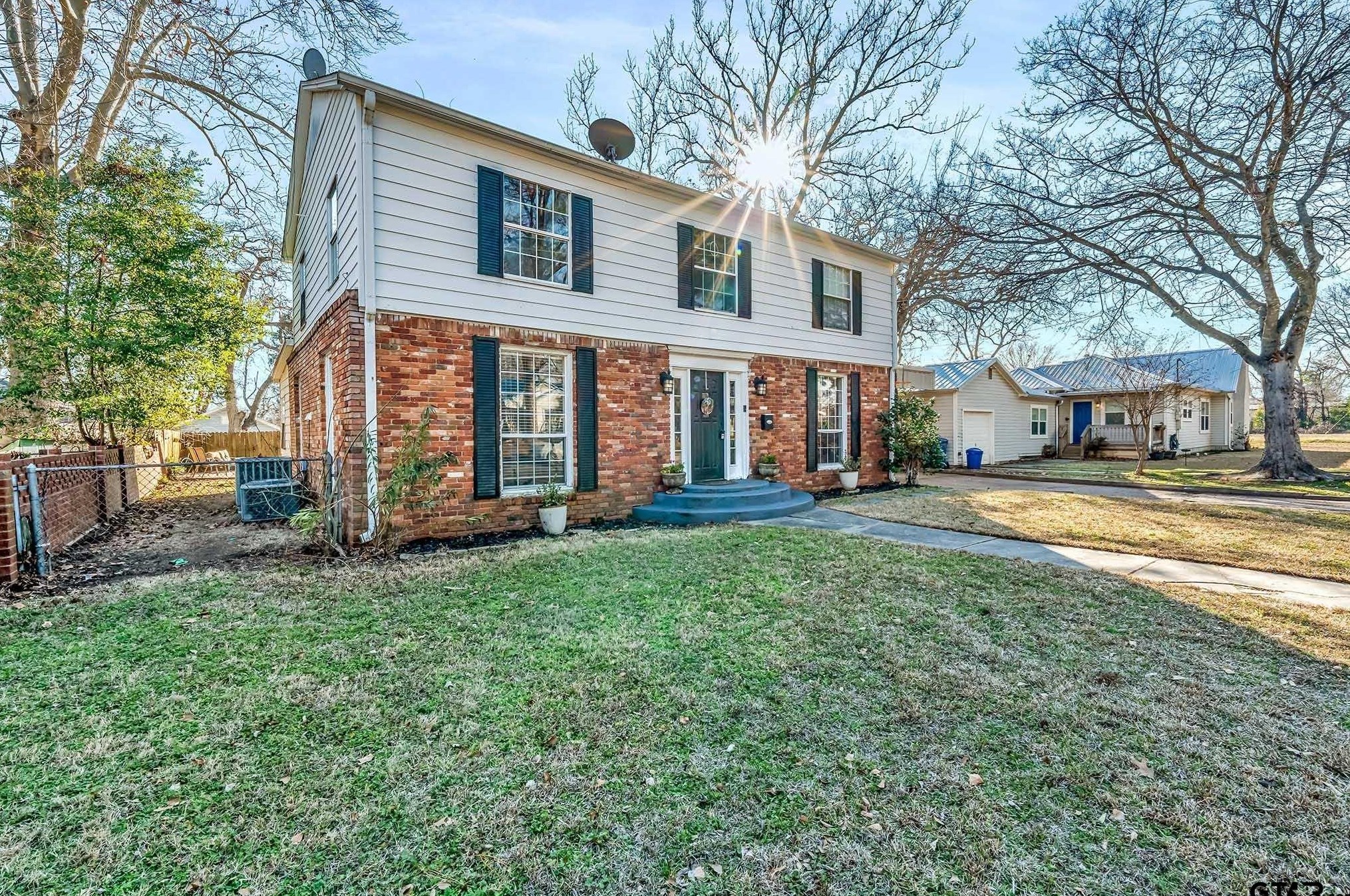 519 W Buchanan, West Mineola, TX 75773