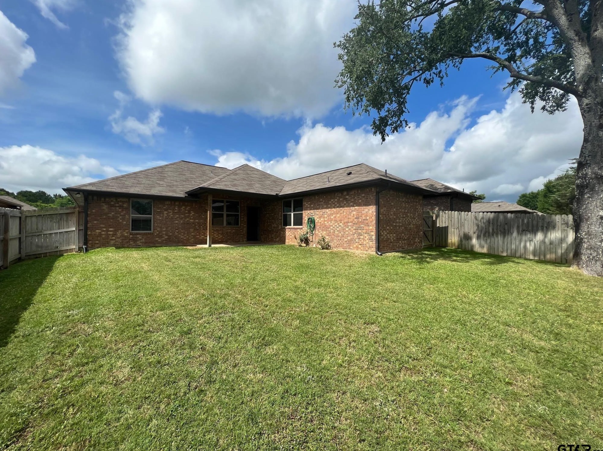 6952 Vernado Dr, Flint TX  75762-8867 exterior