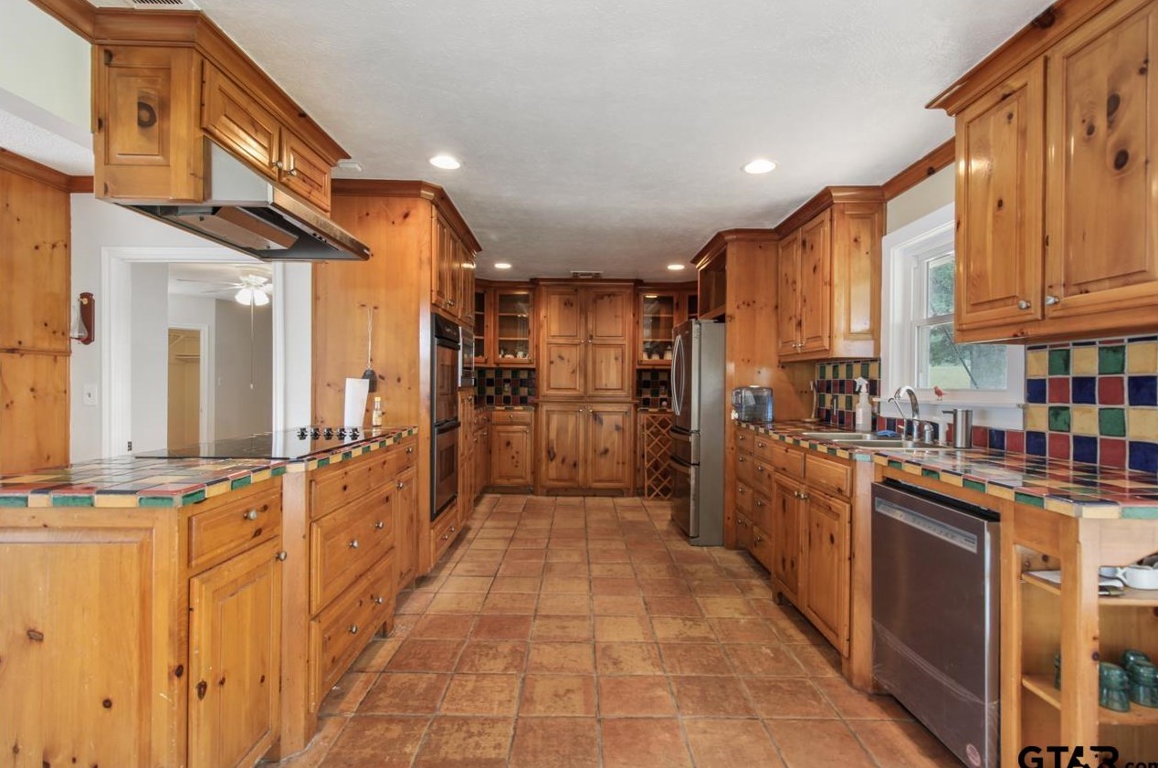 11230 Fm 3226, Arp, TX 75750