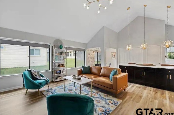 1745 Eaglewood Dr, Tyler TX  75703-6209 exterior