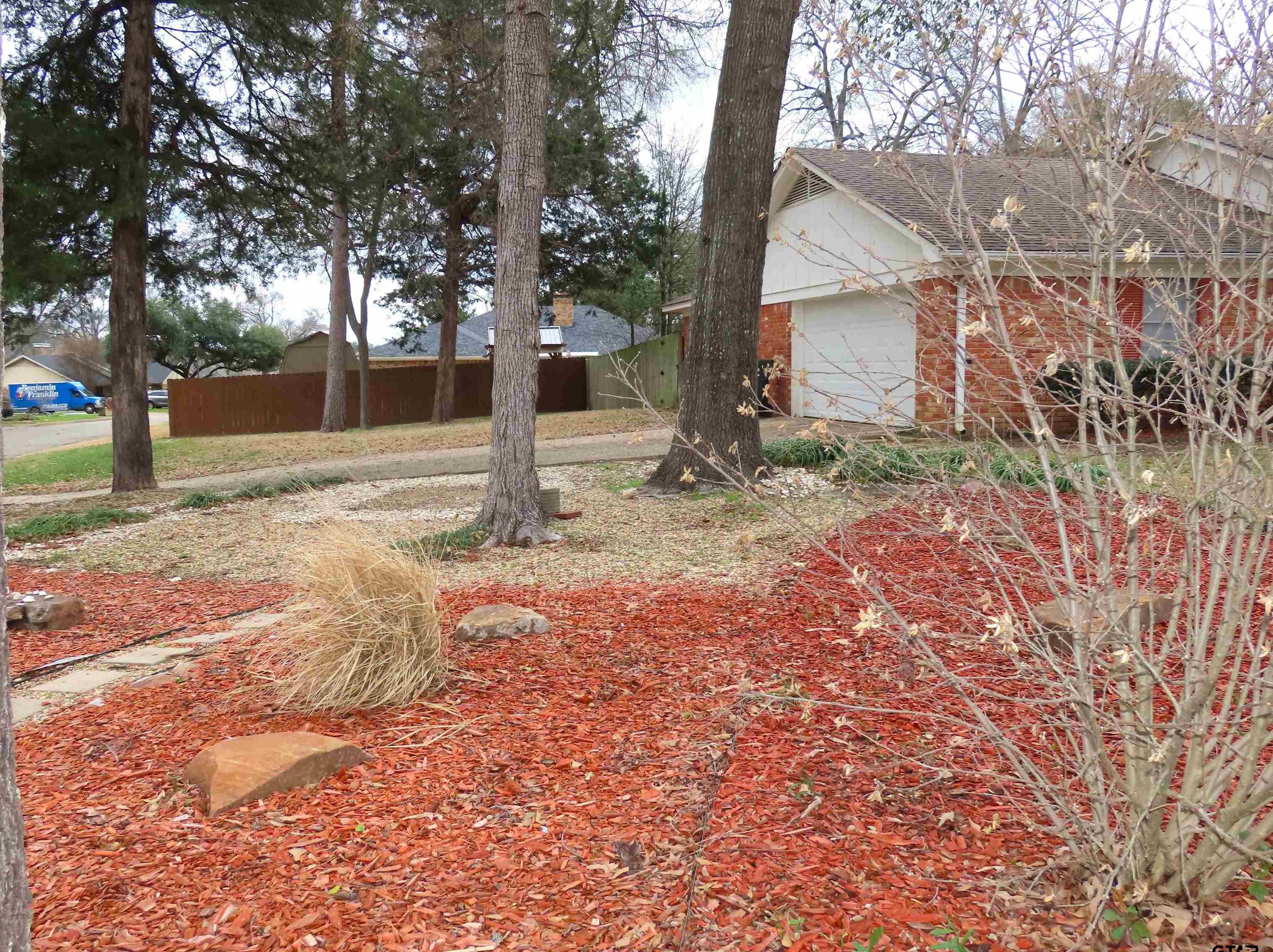 512 Top Hill Dr, Tyler TX  75703-3553 exterior
