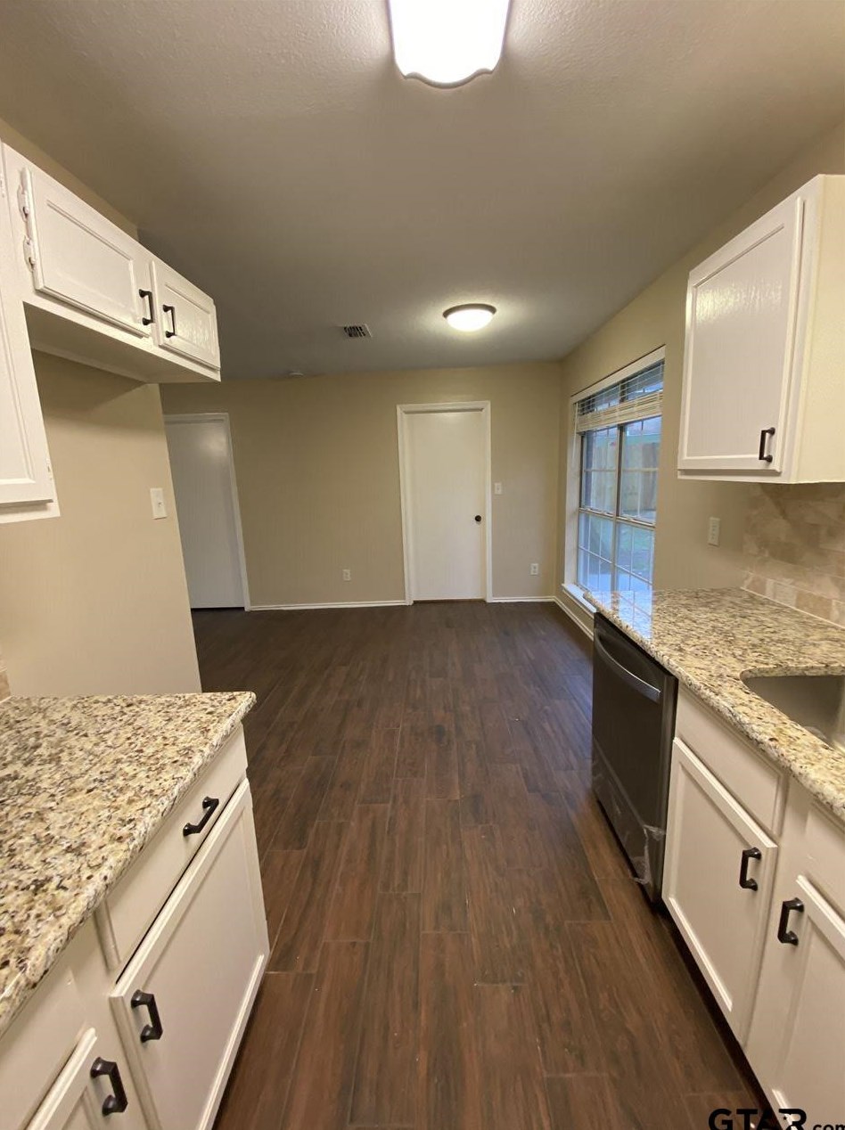 13740 Cheryl Dr, Tyler TX  75709-5757 exterior