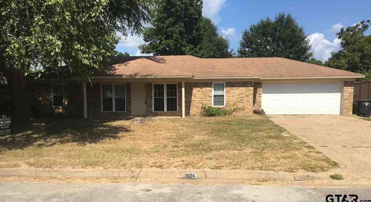 6124 Pine Cone Ln, Tyler, TX 75707