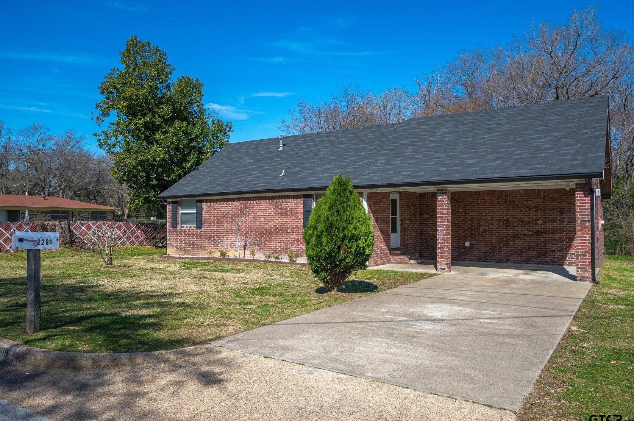 2209 Luther St, Tyler, TX 75701-8902