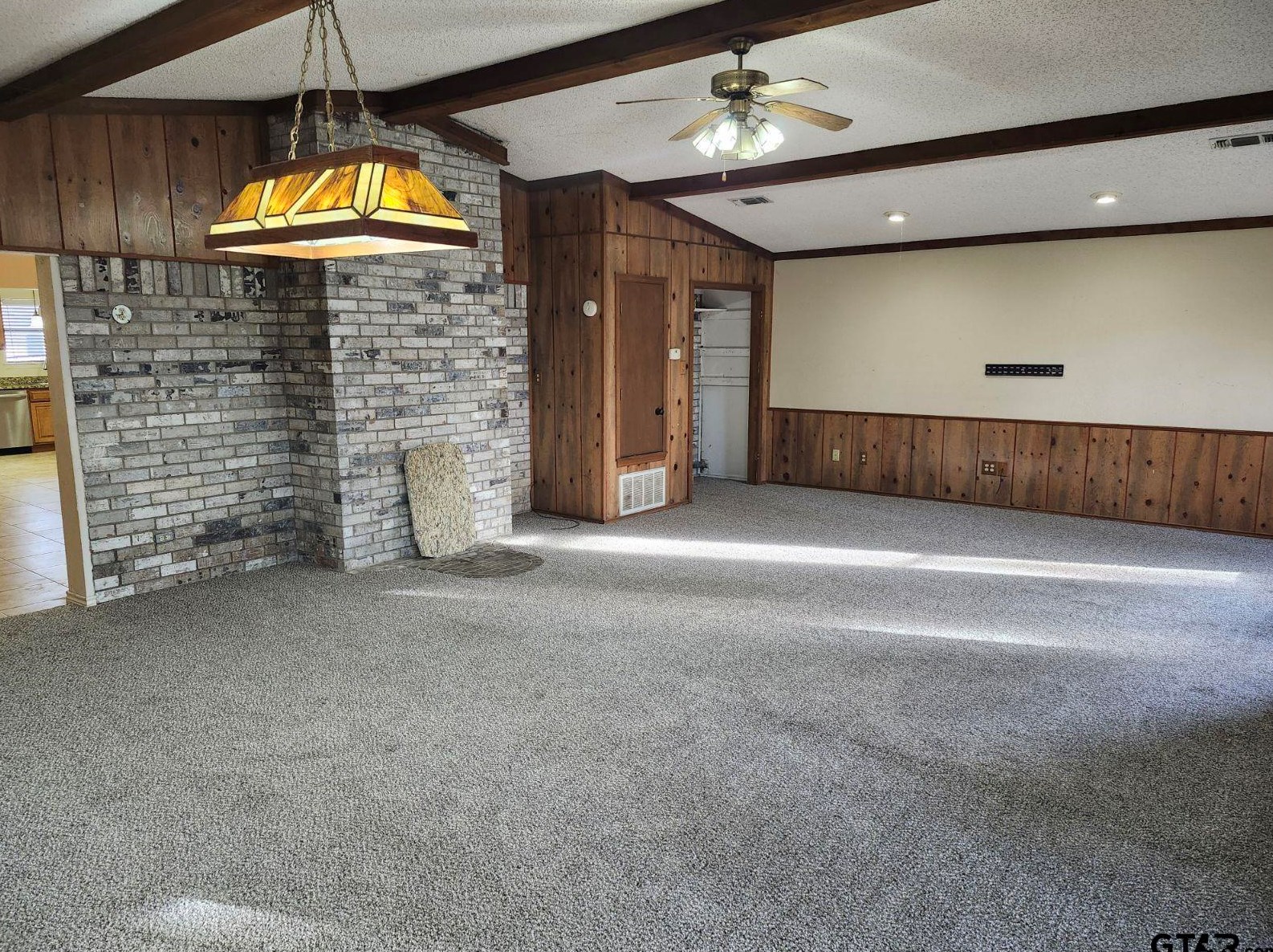 104 Kimberly St, Sulphur Springs TX  75482-3319 exterior