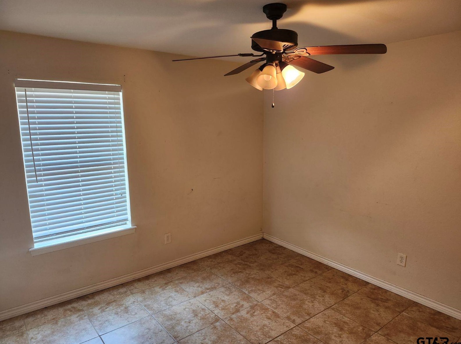 104 Kimberly St, Sulphur Springs TX  75482-3319 exterior