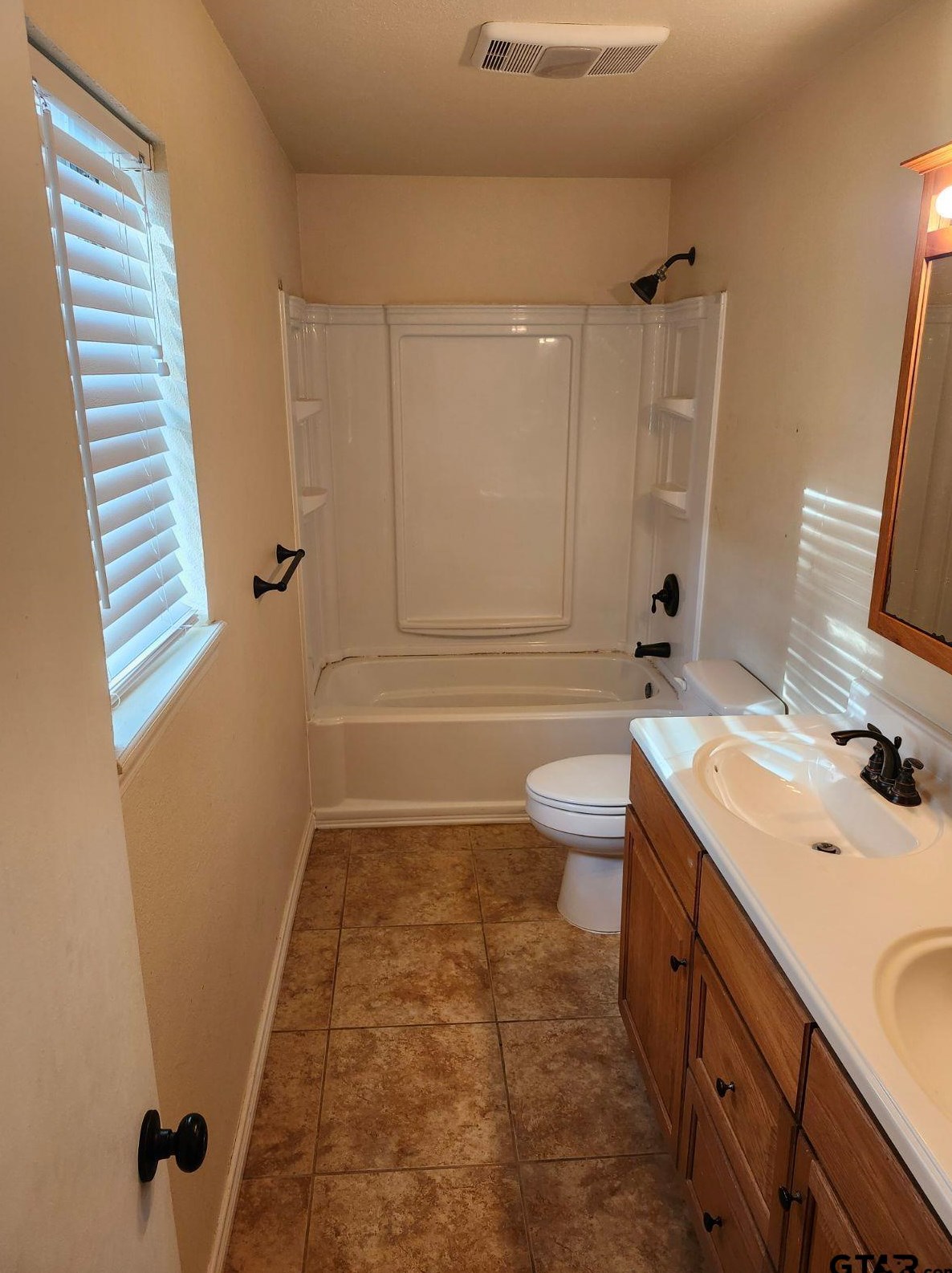 104 Kimberly St, Sulphur Springs TX  75482-3319 exterior