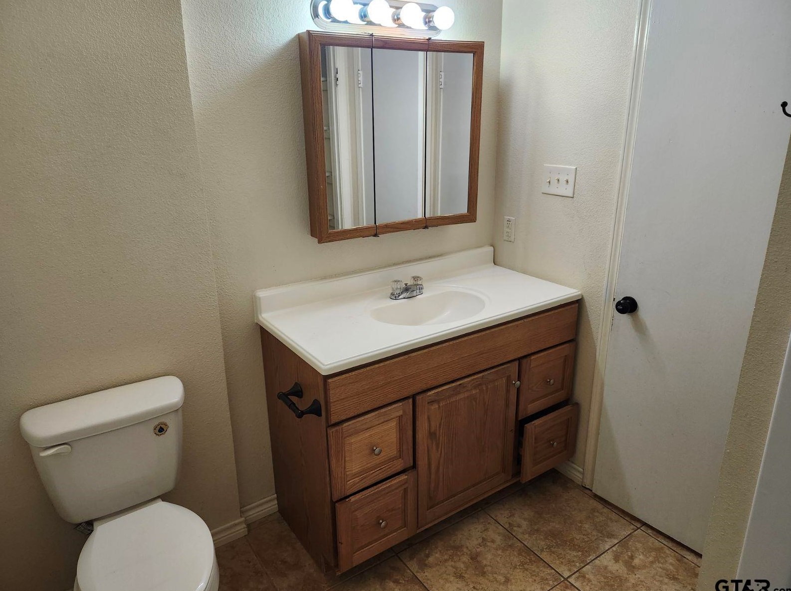 104 Kimberly St, Sulphur Springs TX  75482-3319 exterior