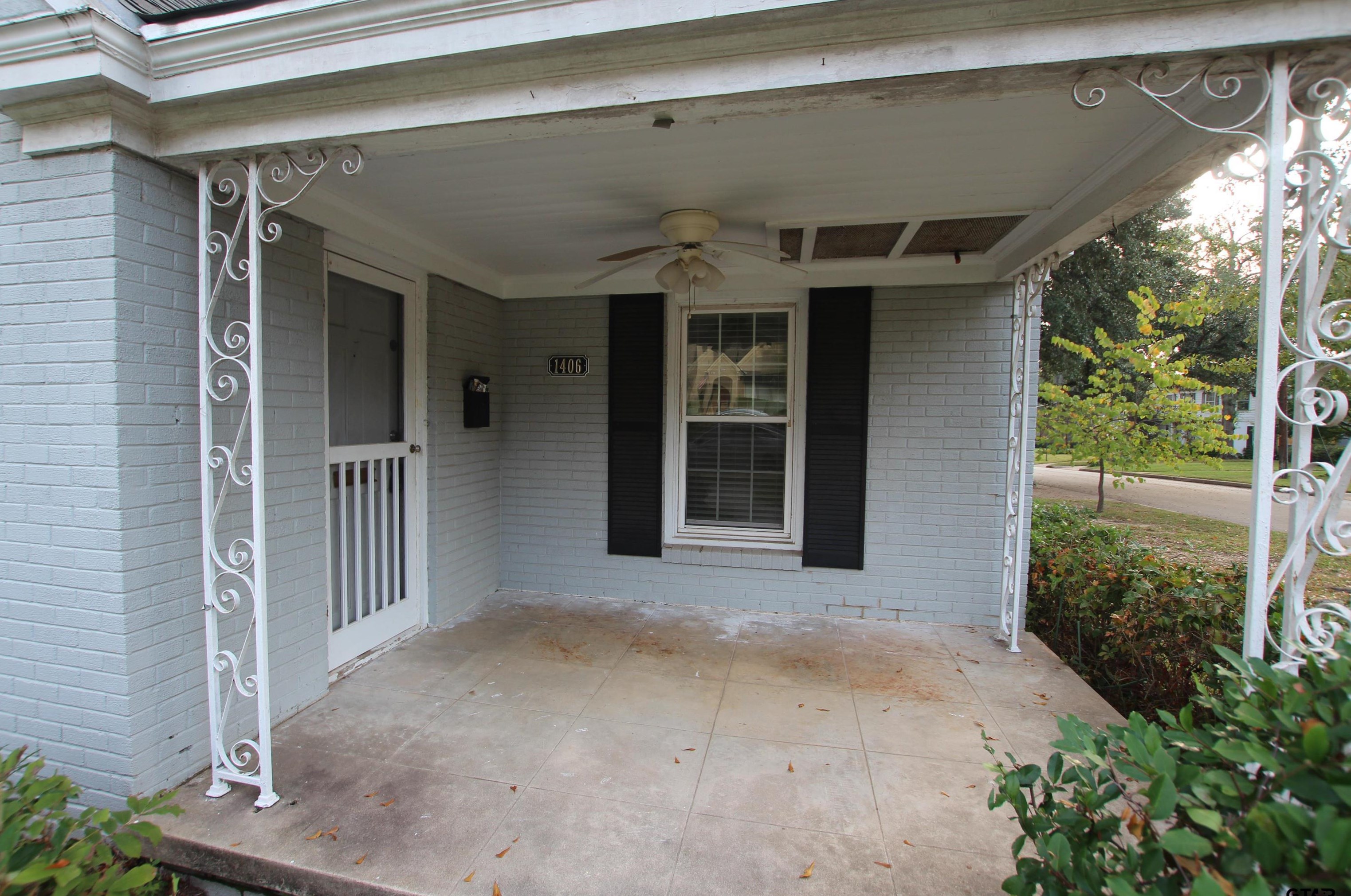 1406 S Wall Ave, Tyler, TX 75701
