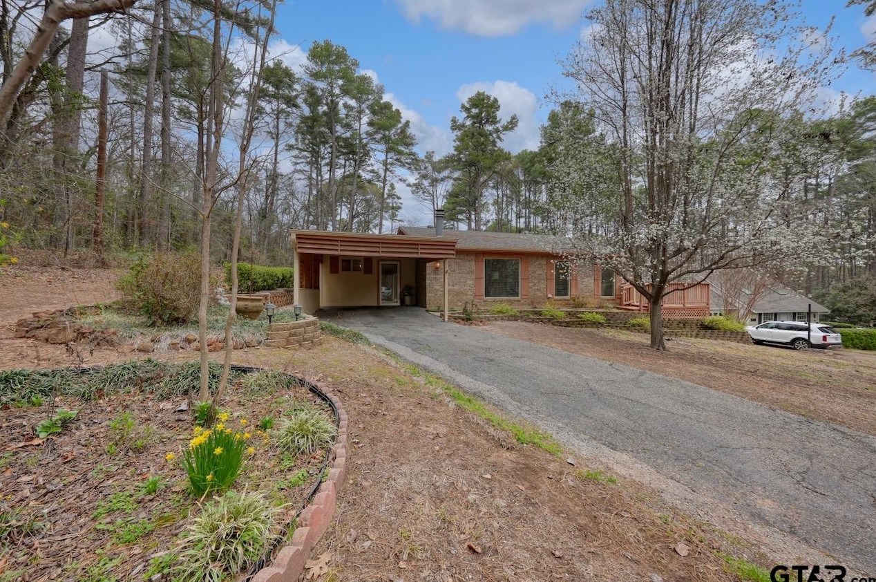 1641 Morningside Trl, Hide A Way, TX 75771-5327