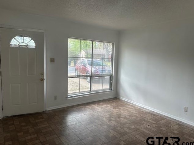 2430 Smuts Dr, Tyler, TX 75701