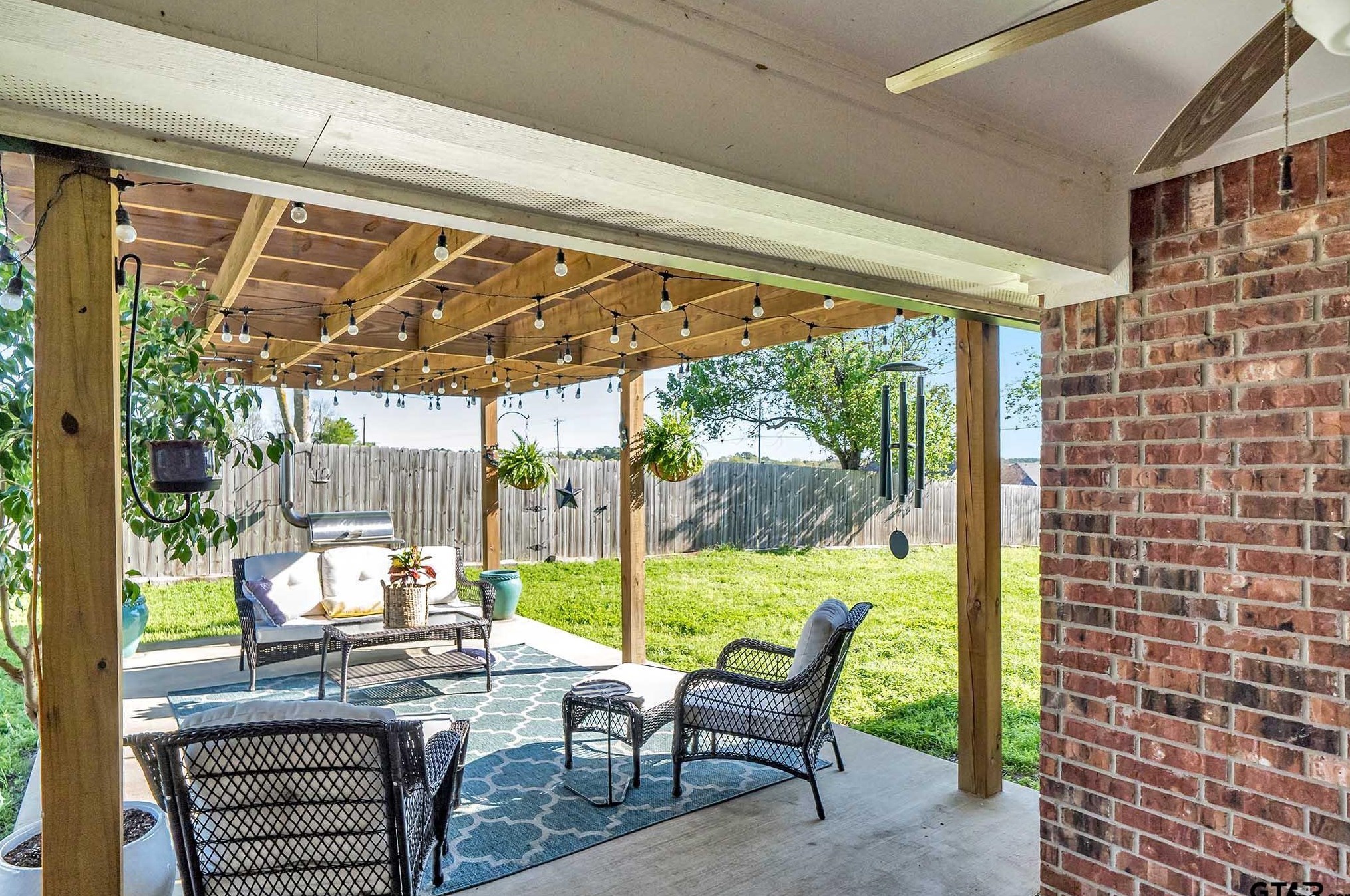 107 Abby Ct, Chandler, TX 75758-2150