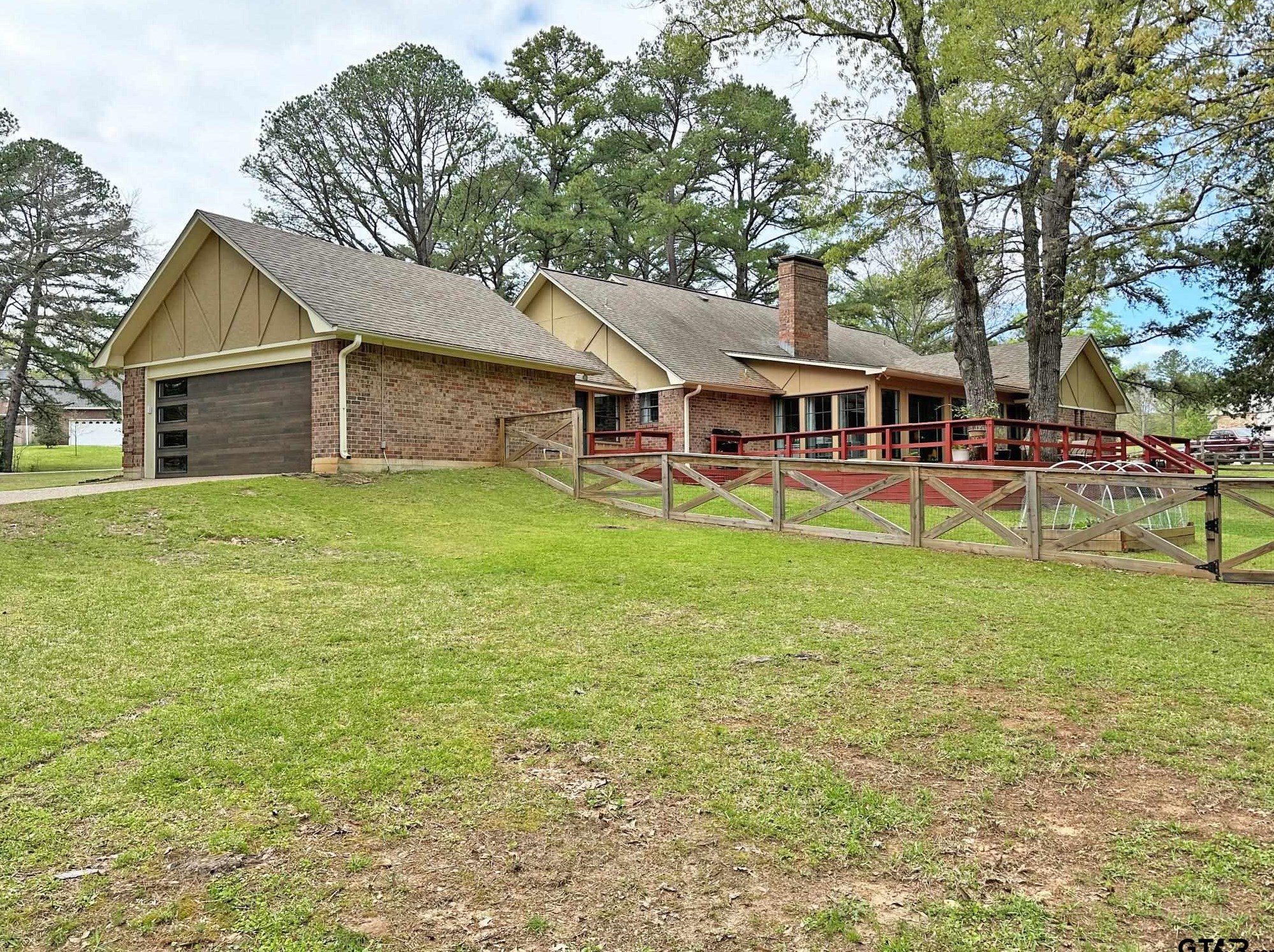 19525 Meadowood Ln, Tyler TX 75703-8777 exterior