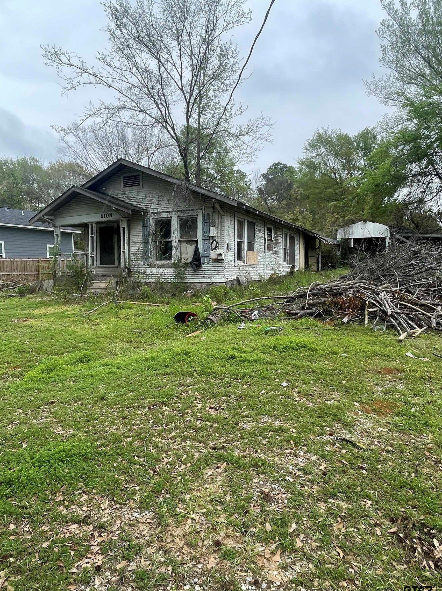 6108 County Road 35, Tyler, TX 75706-8202