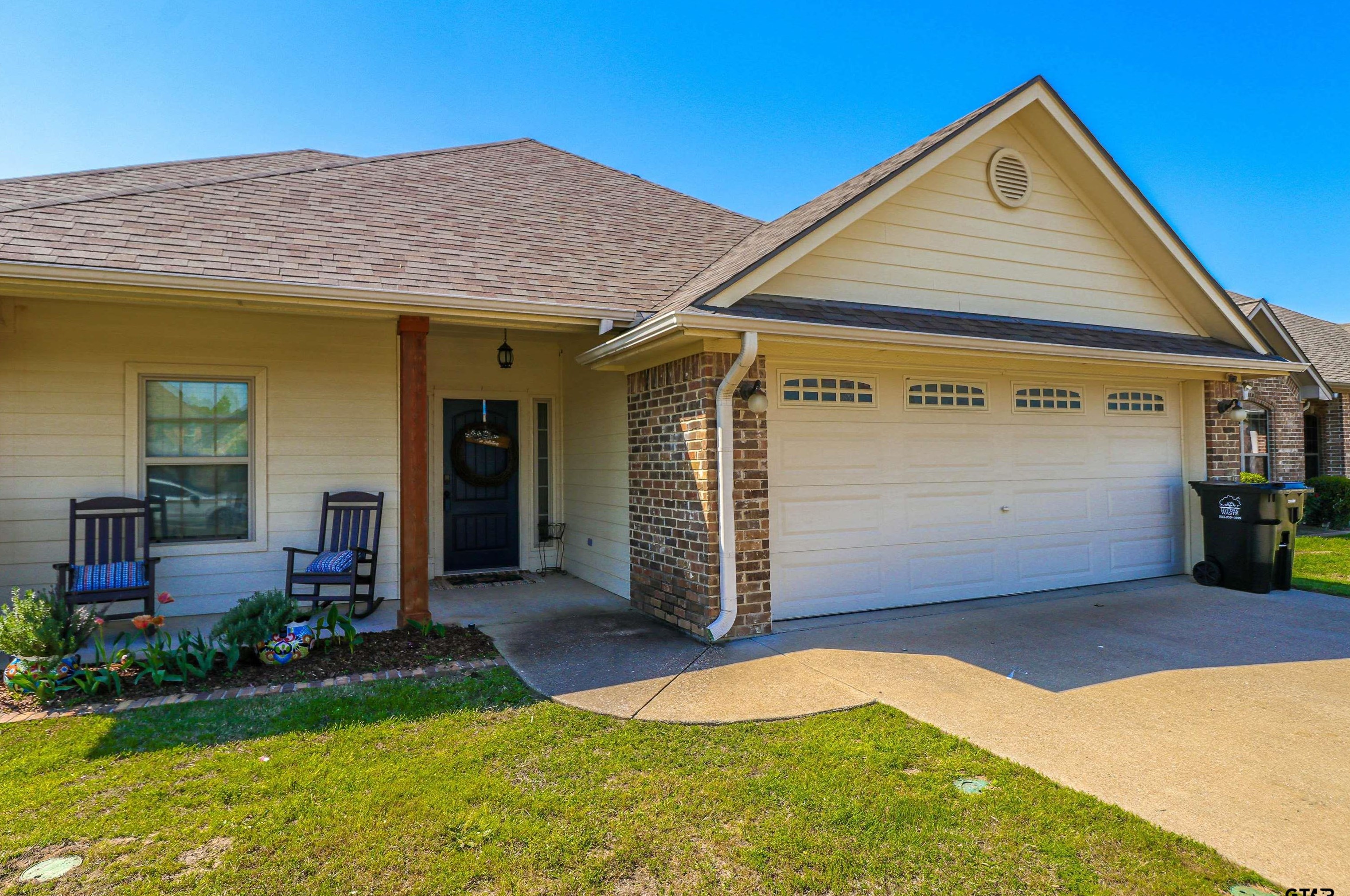 11195 Water Oak Dr, Flint, TX 75762-5103