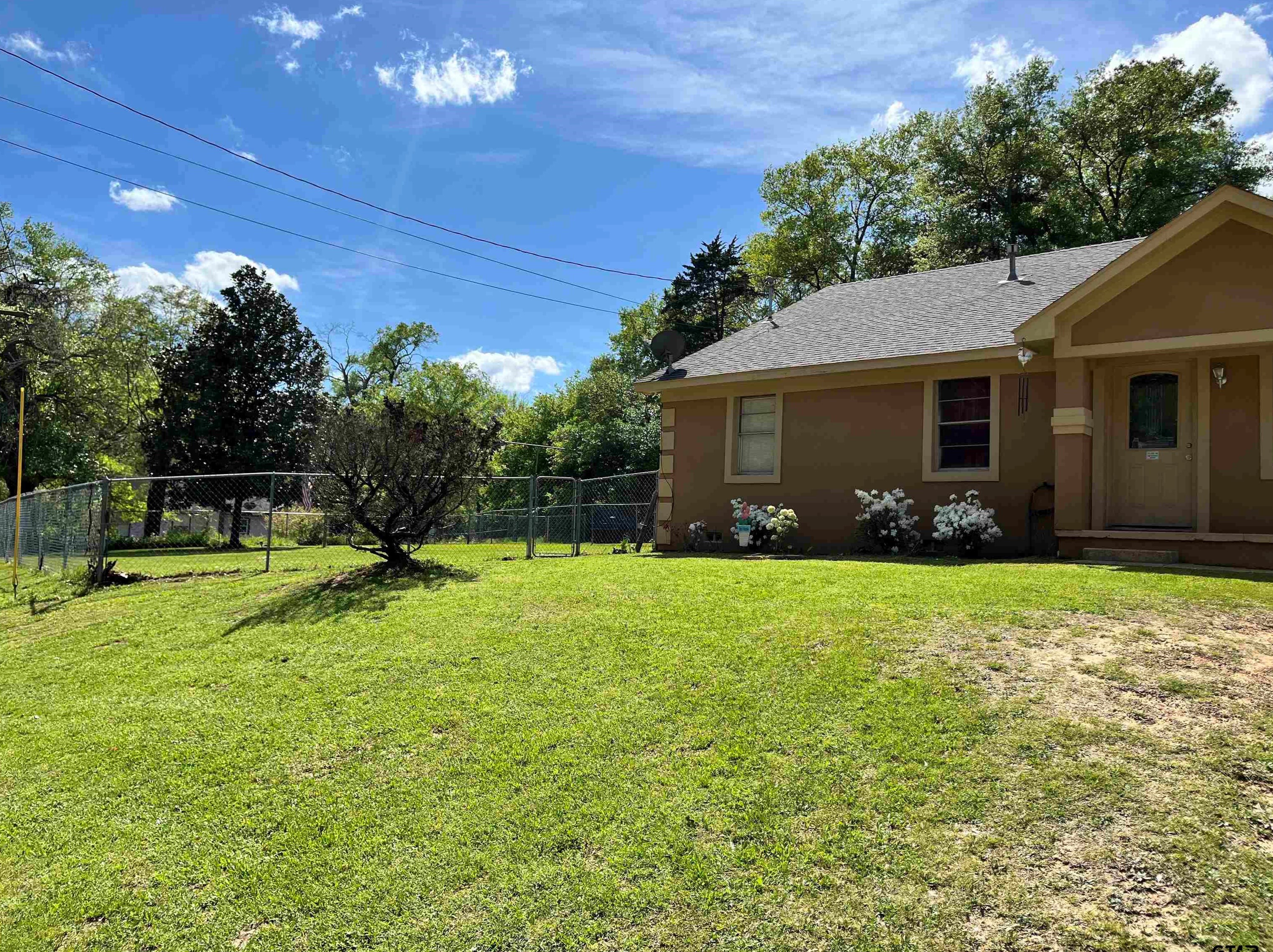 1614 Shawnee, Tyler, TX 75702
