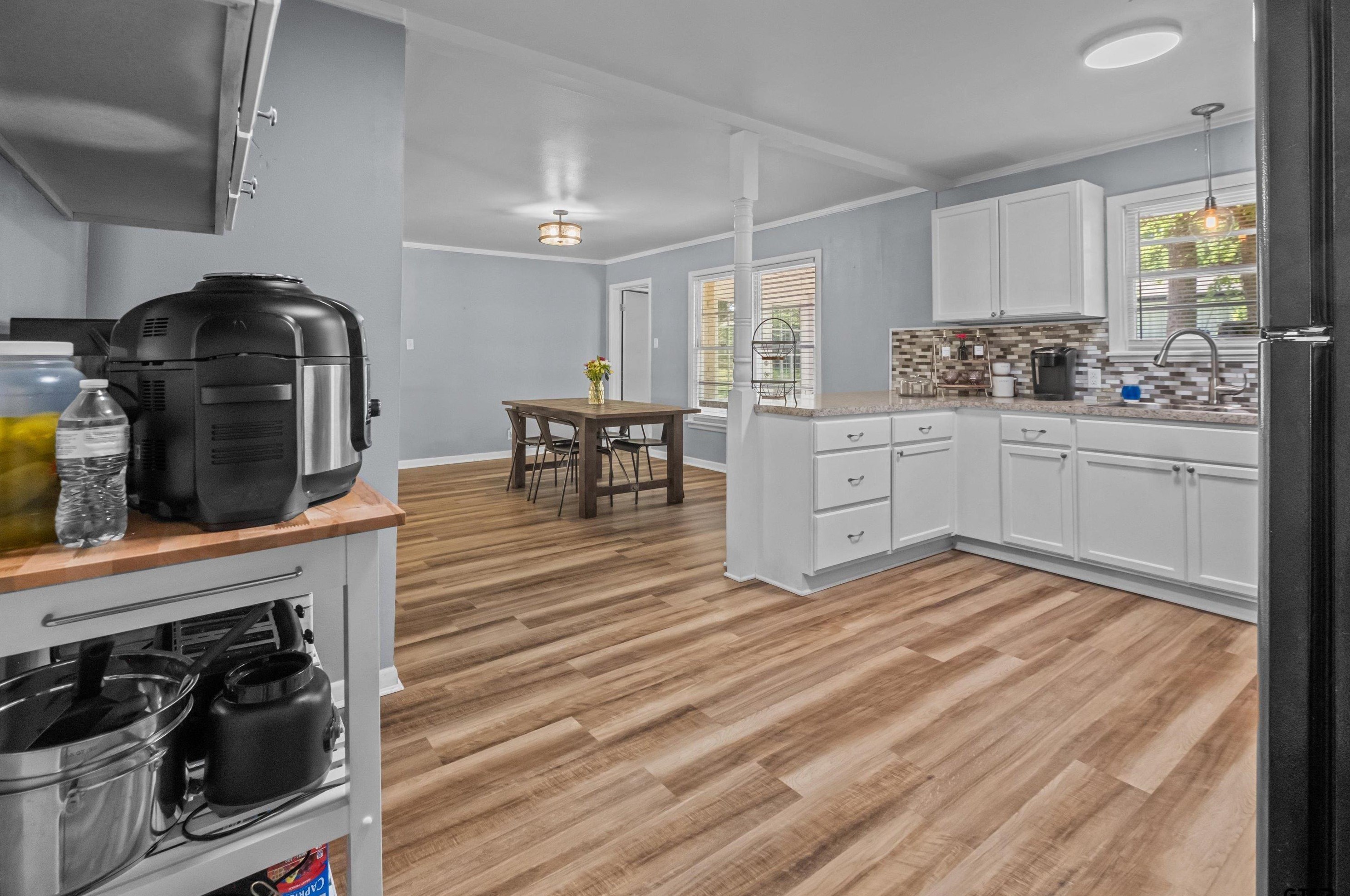 2901 Dinah Ln, Tyler TX  75701-8126 exterior