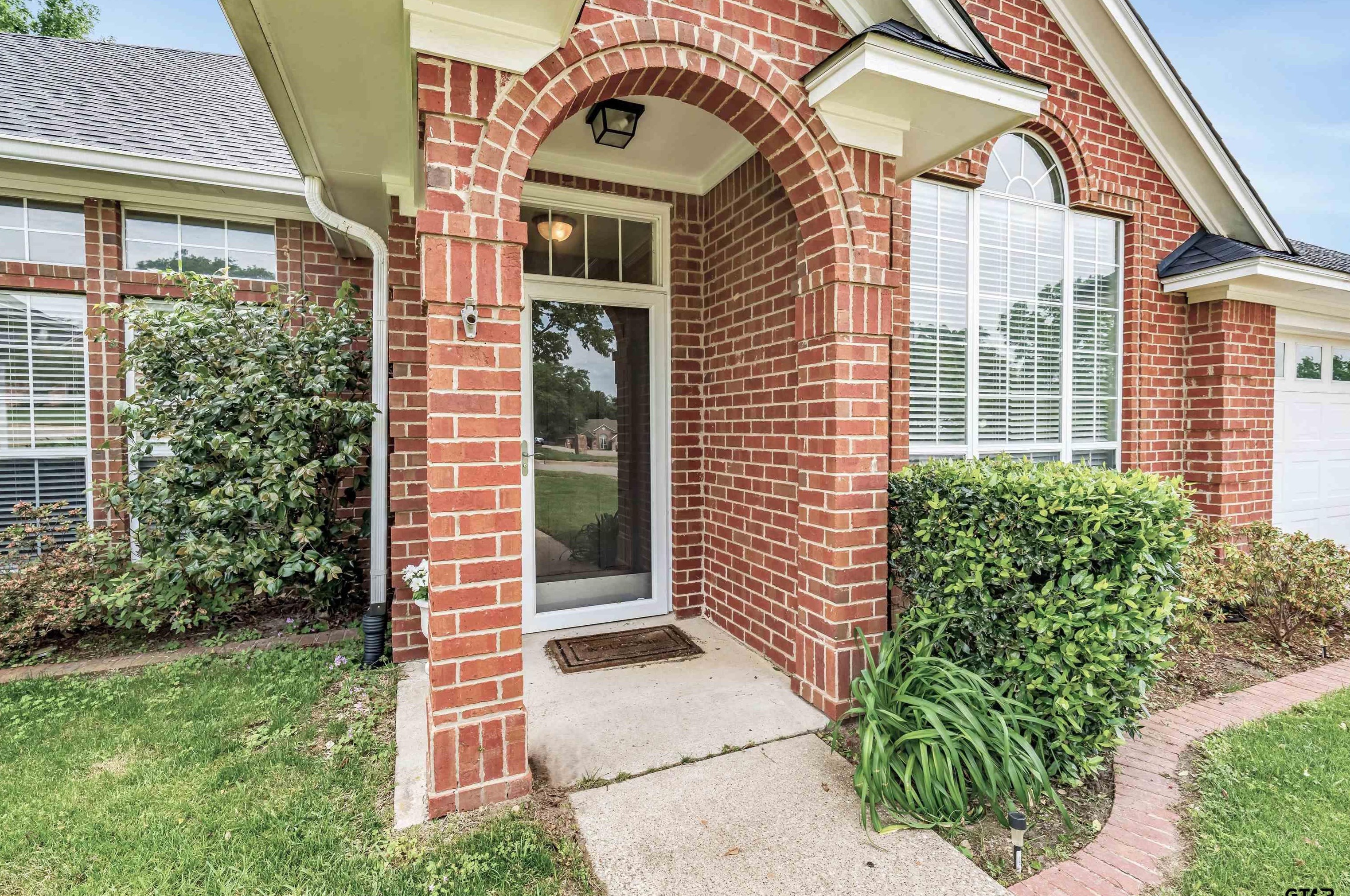 510 Whiteoak Ln, Tyler, TX 75703-5014