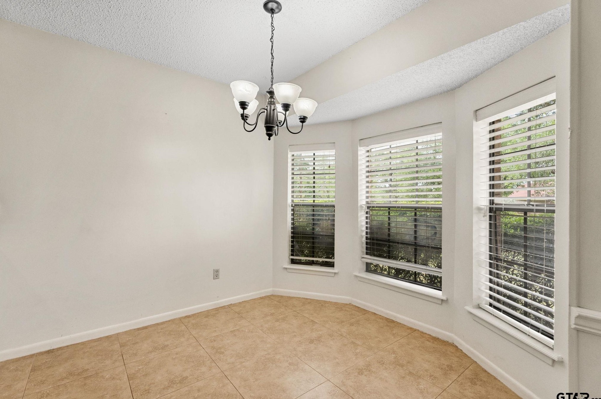 600 David Dr, Tyler TX  75703-4815 exterior