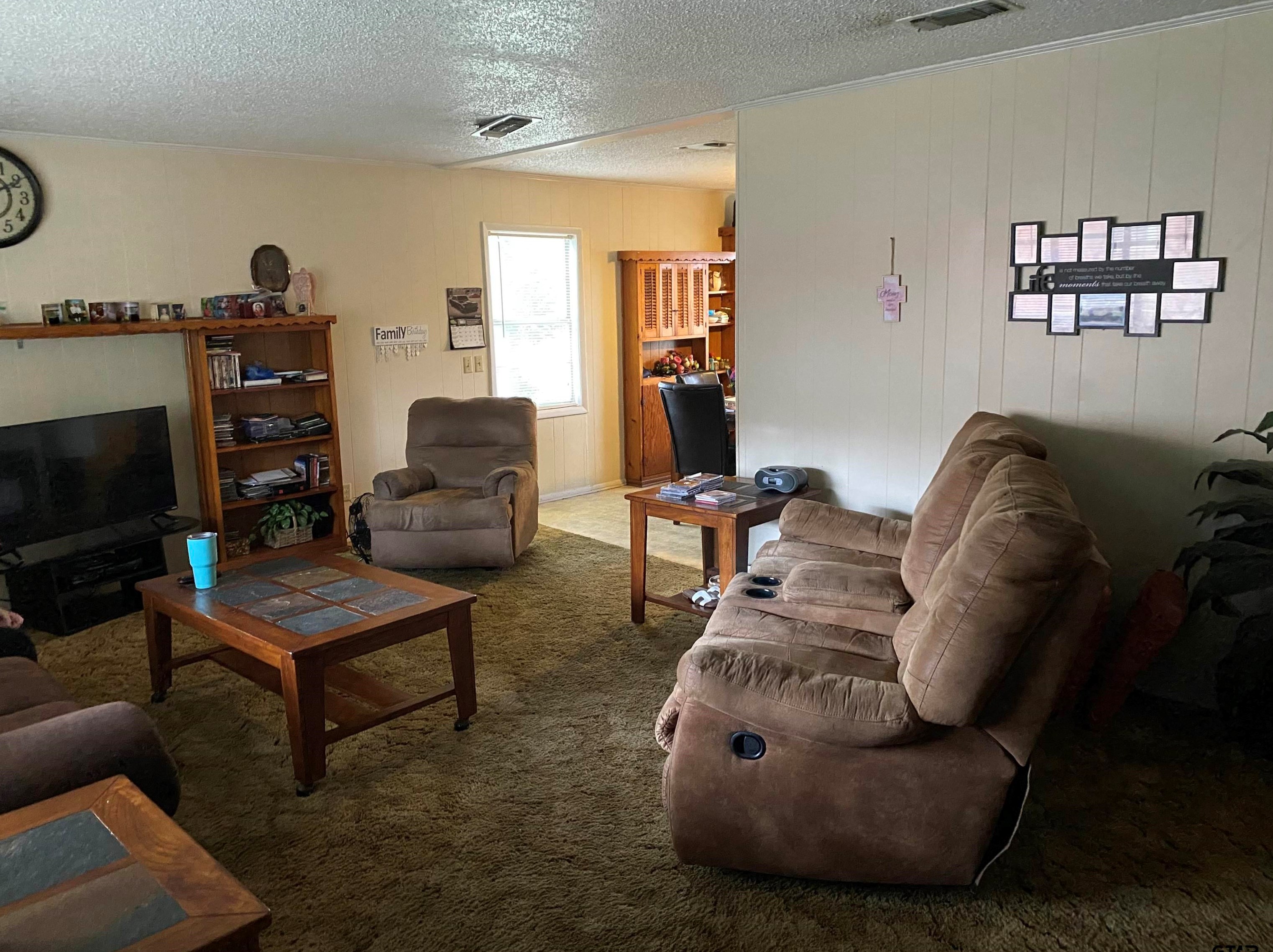 303 Main St, Oak Grove, TX 75783-2245