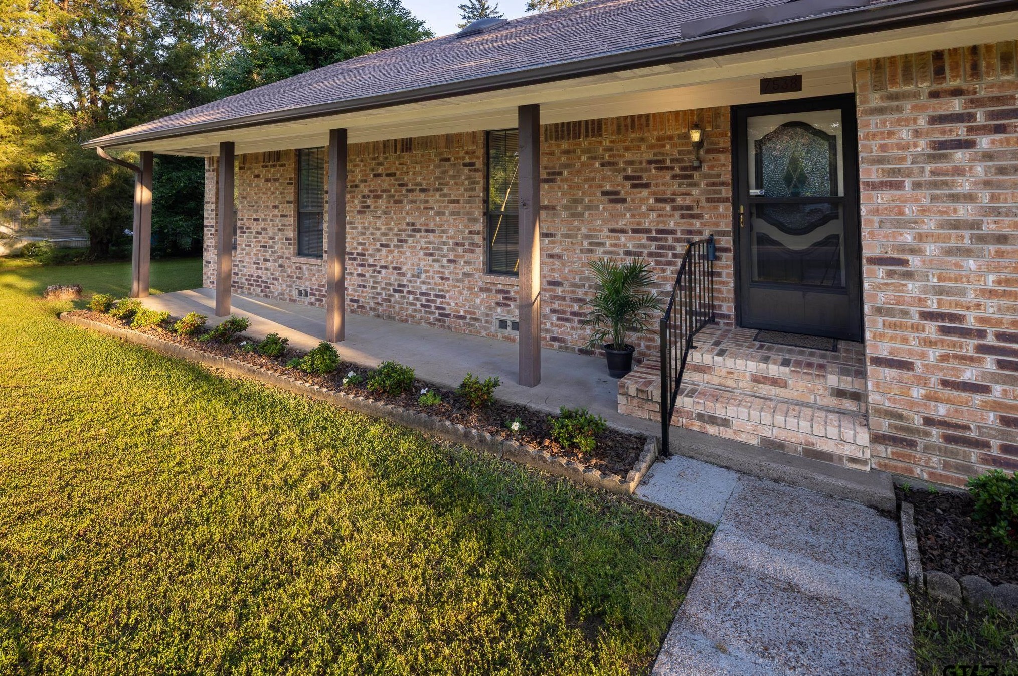 7538 Valley View Dr, Fincastle, TX 75763-3304