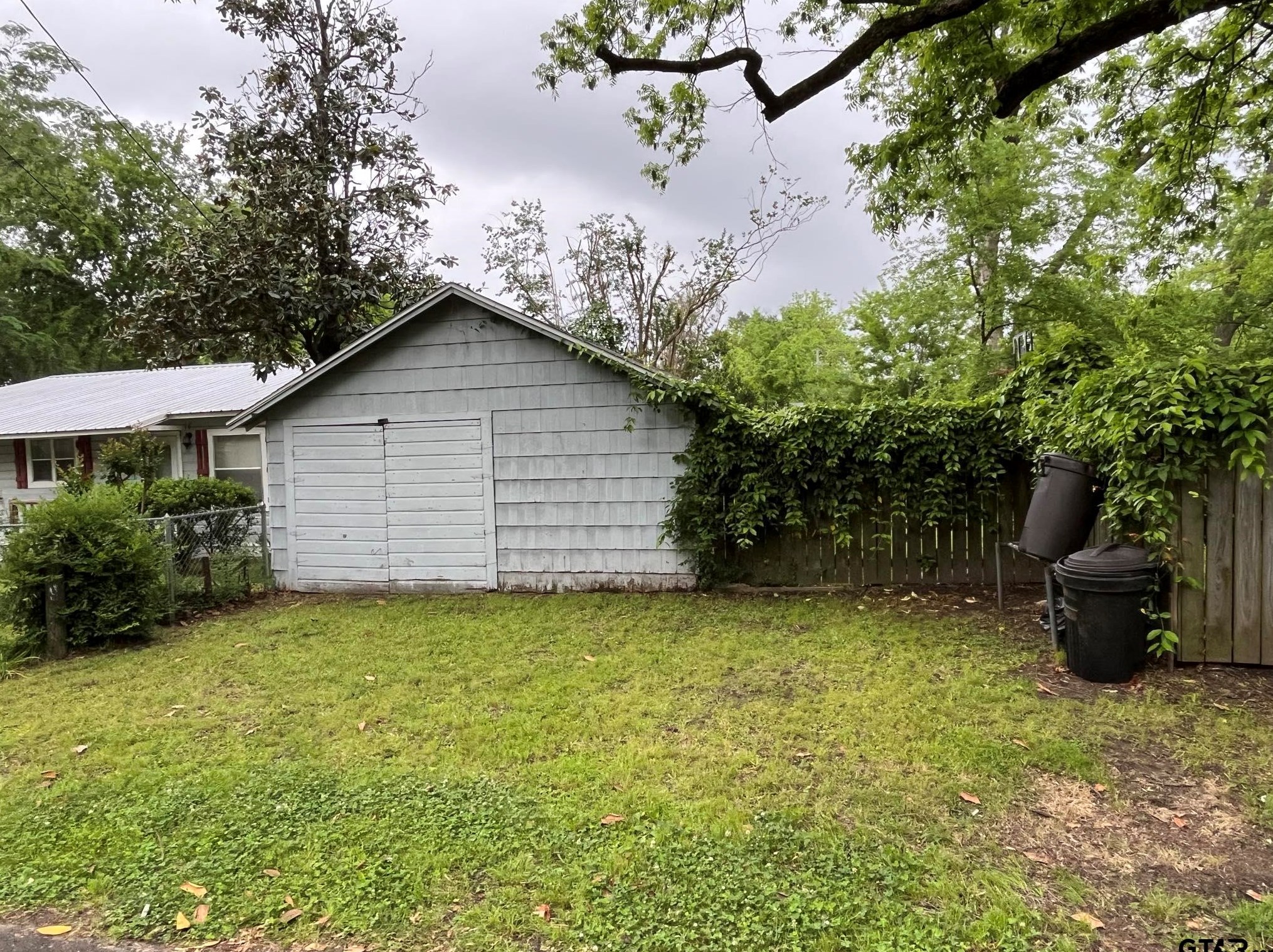 608 Sycamore St, West Mineola TX  75773-1656 exterior